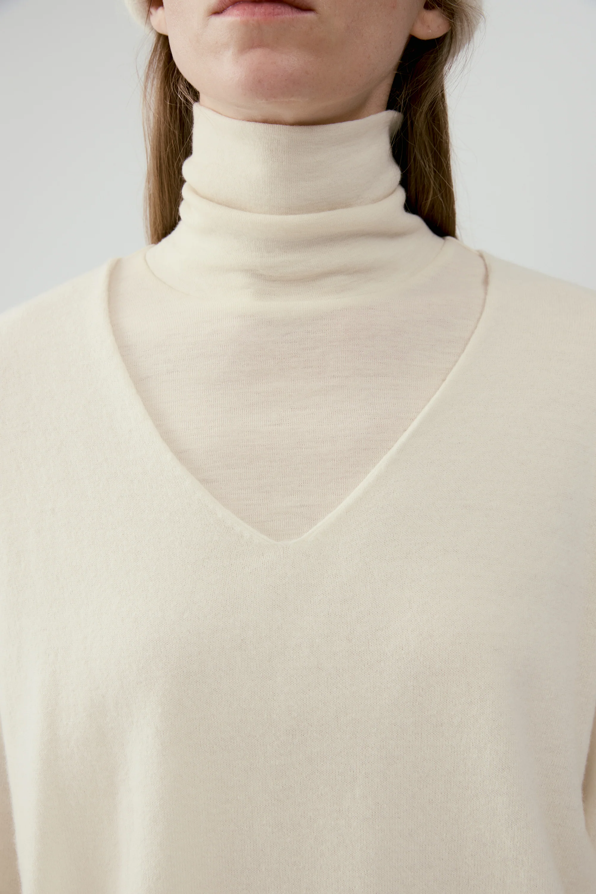 V-neck Slightly Loose Knit Top - Image 6