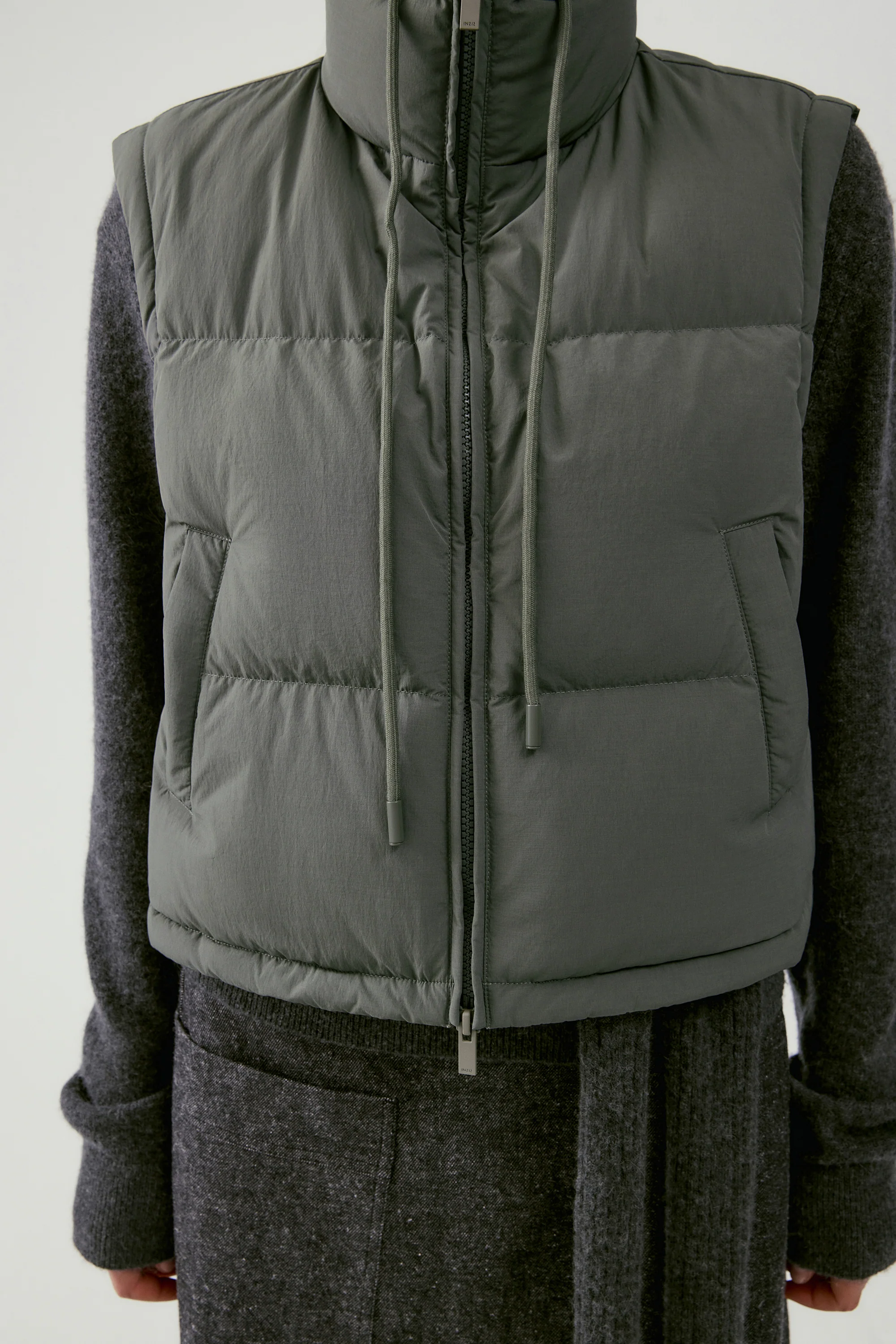 90% Goose Down Vest - Image 14