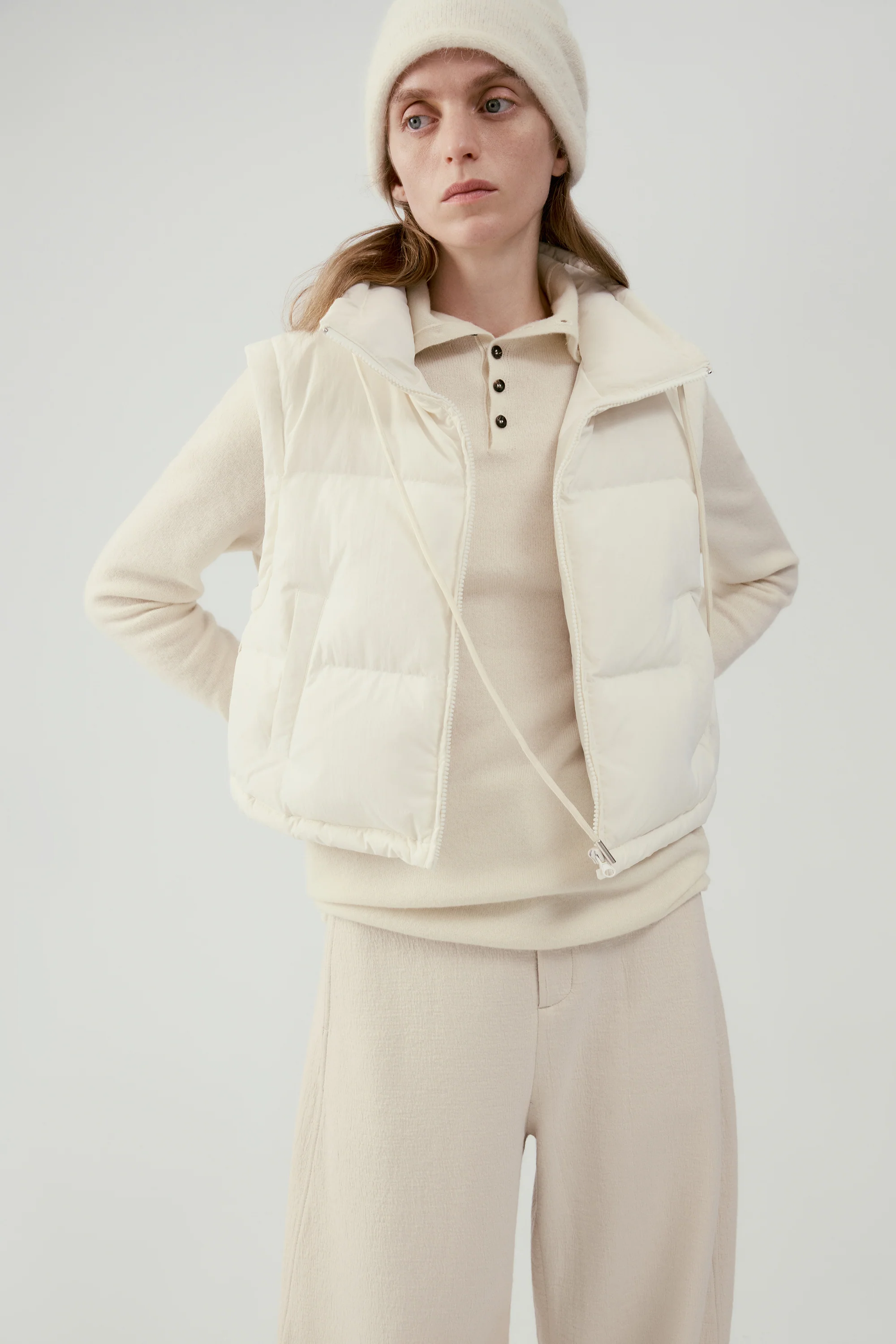 90% Goose Down Vest - Image 7