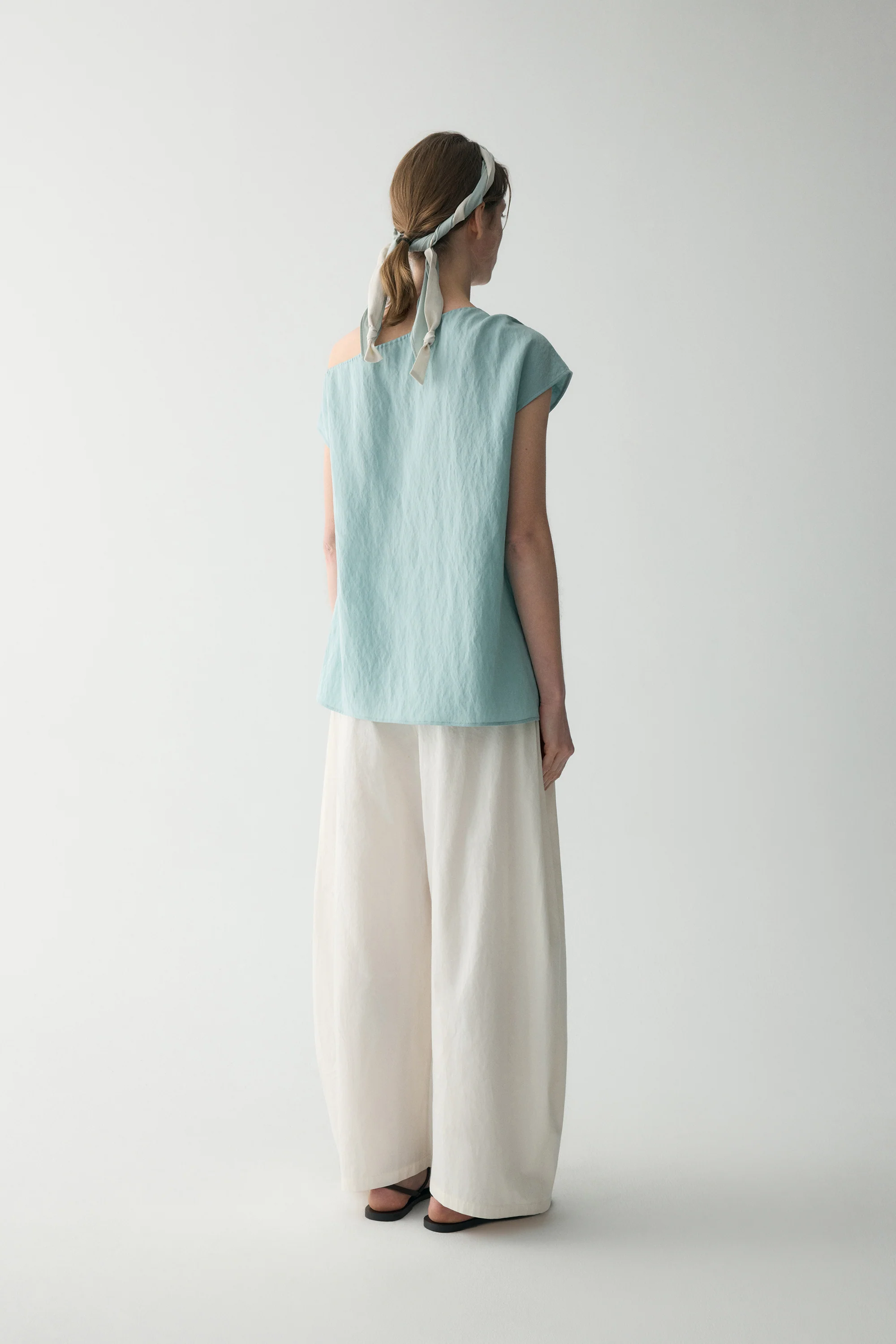 Asymmetric Knotted Top - Image 12