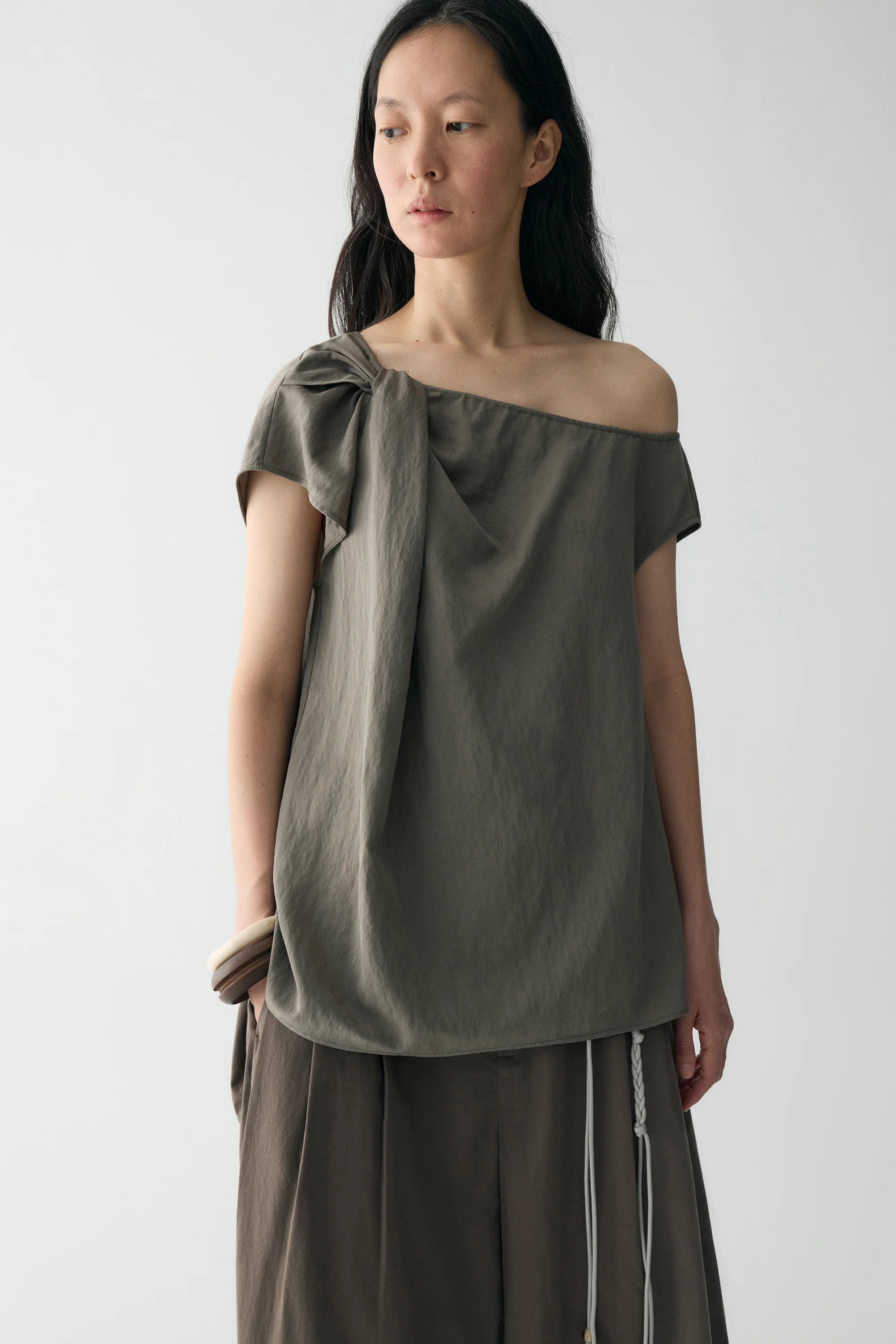Asymmetric Knotted Top - Image 3