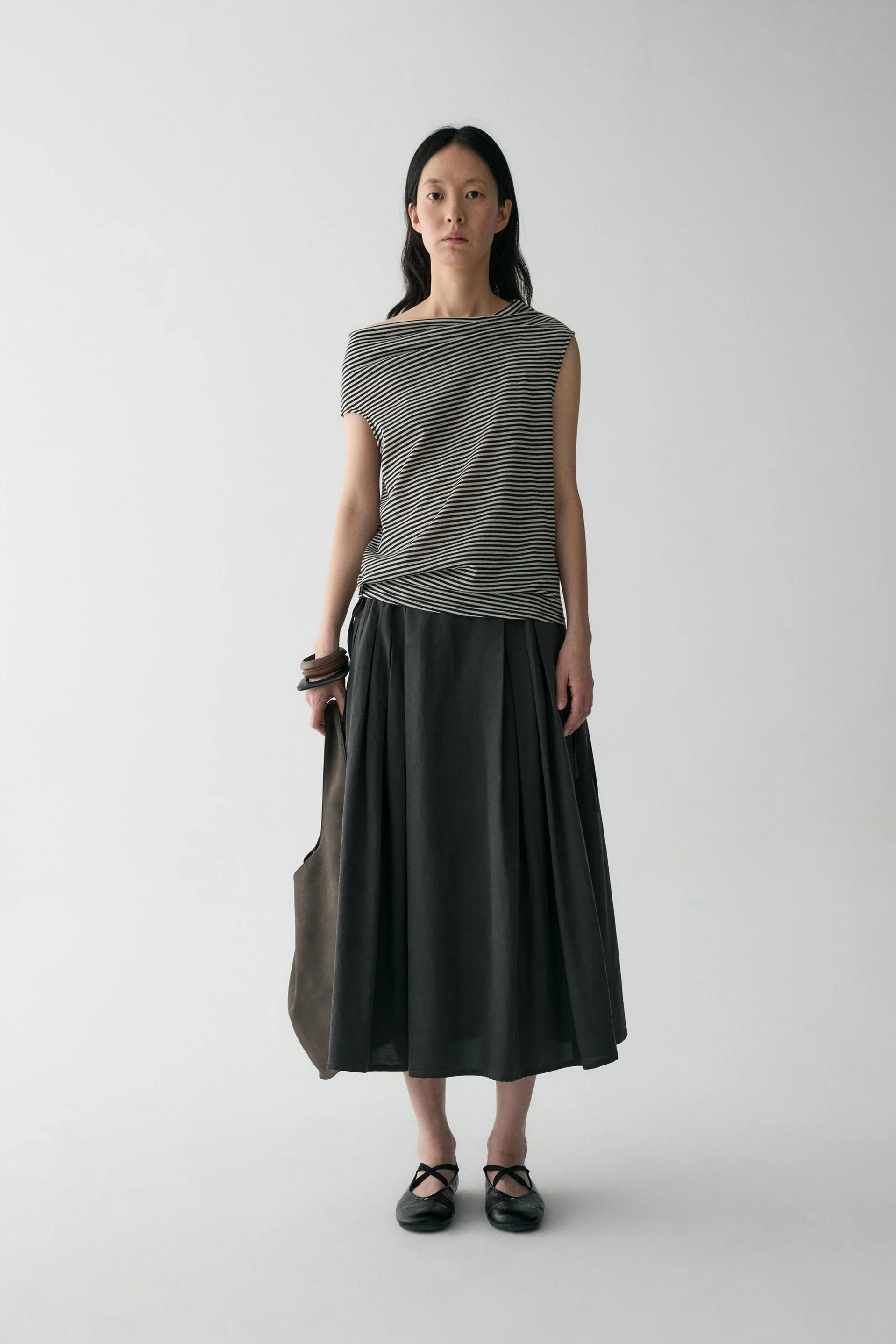 Asymmetric Striped Wool T-shirt - Image 10