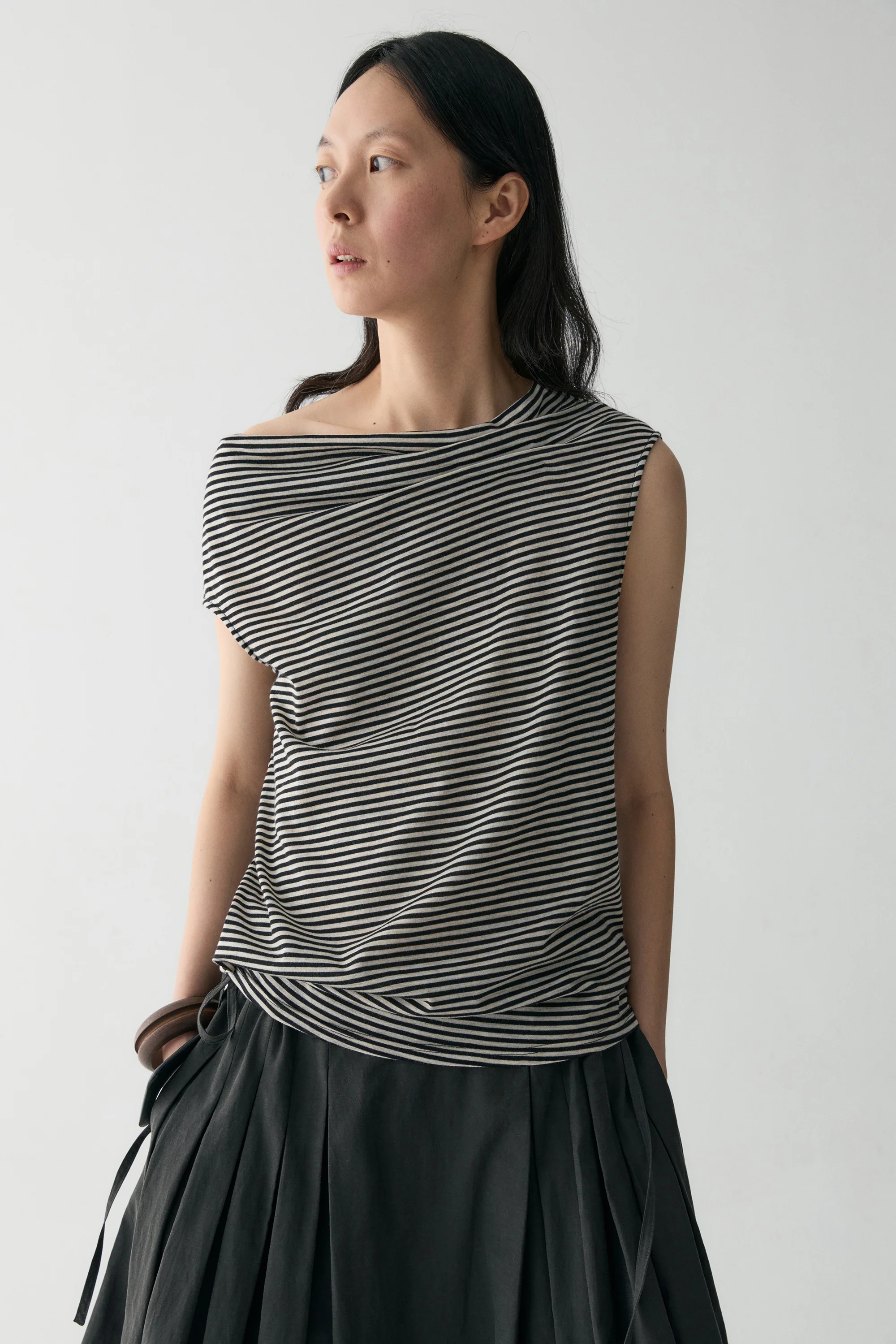 Asymmetric Striped Wool T-shirt - Image 14