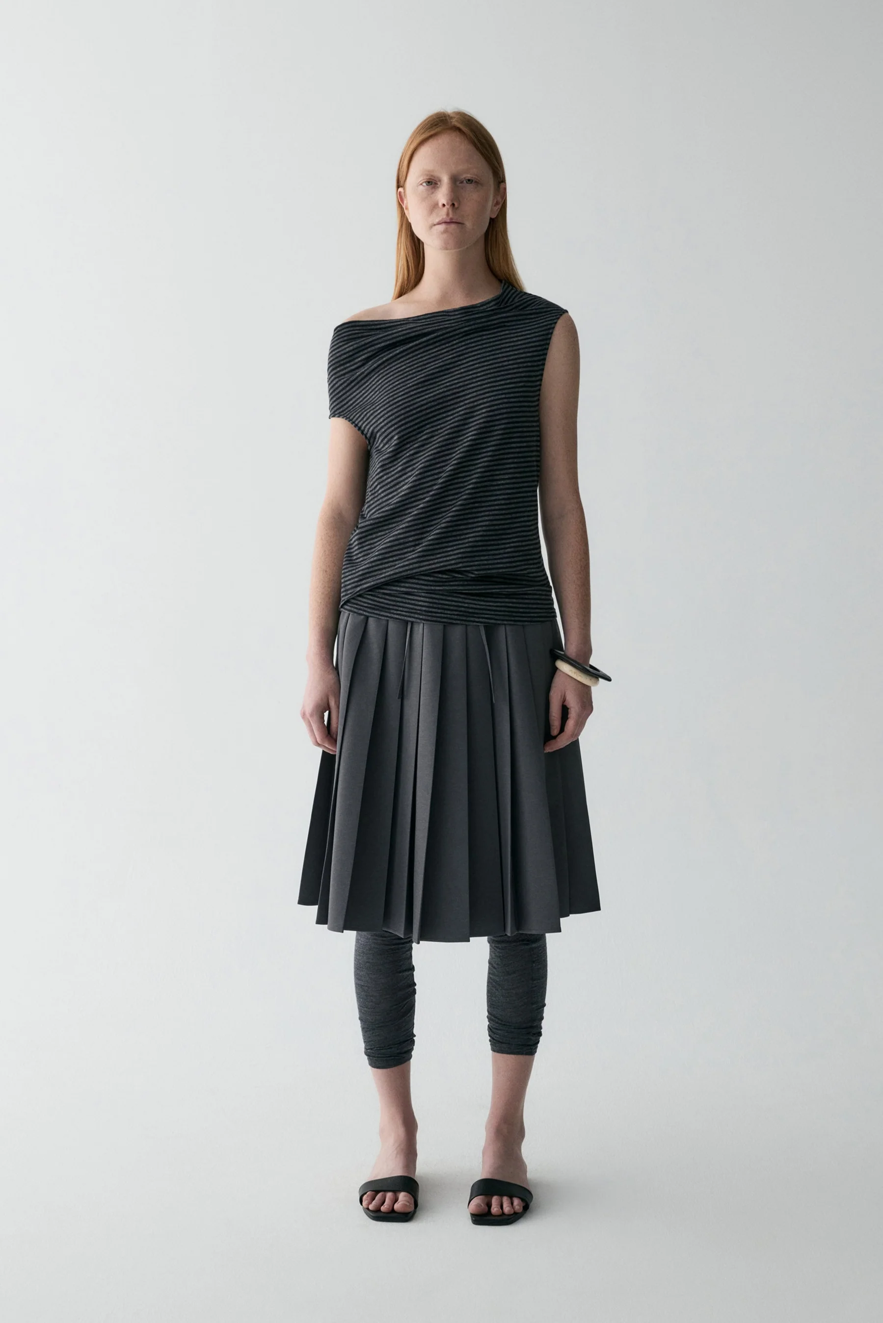 Asymmetric Striped Wool T-shirt - Image 7