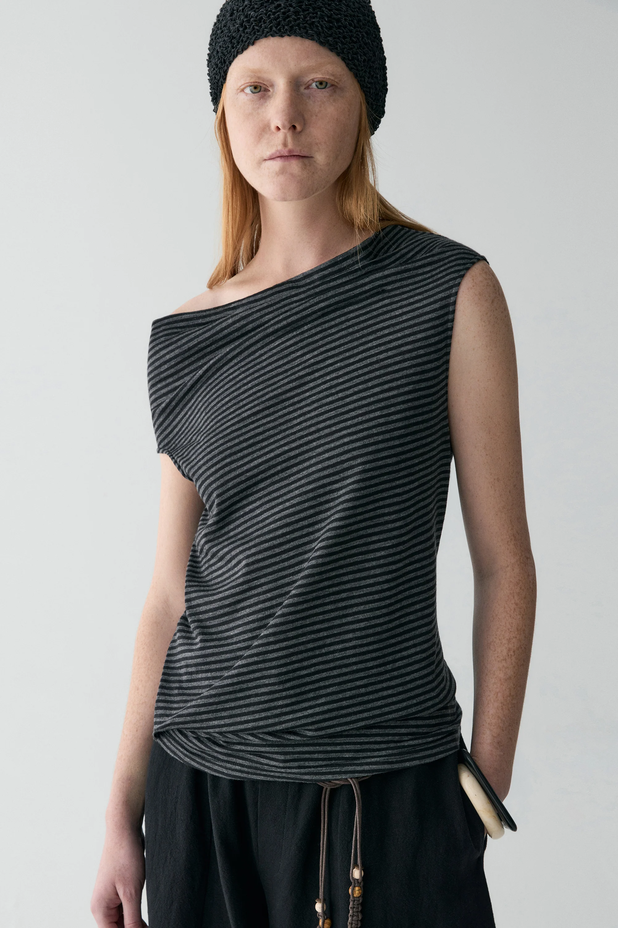 Asymmetric Striped Wool T-shirt - Image 8