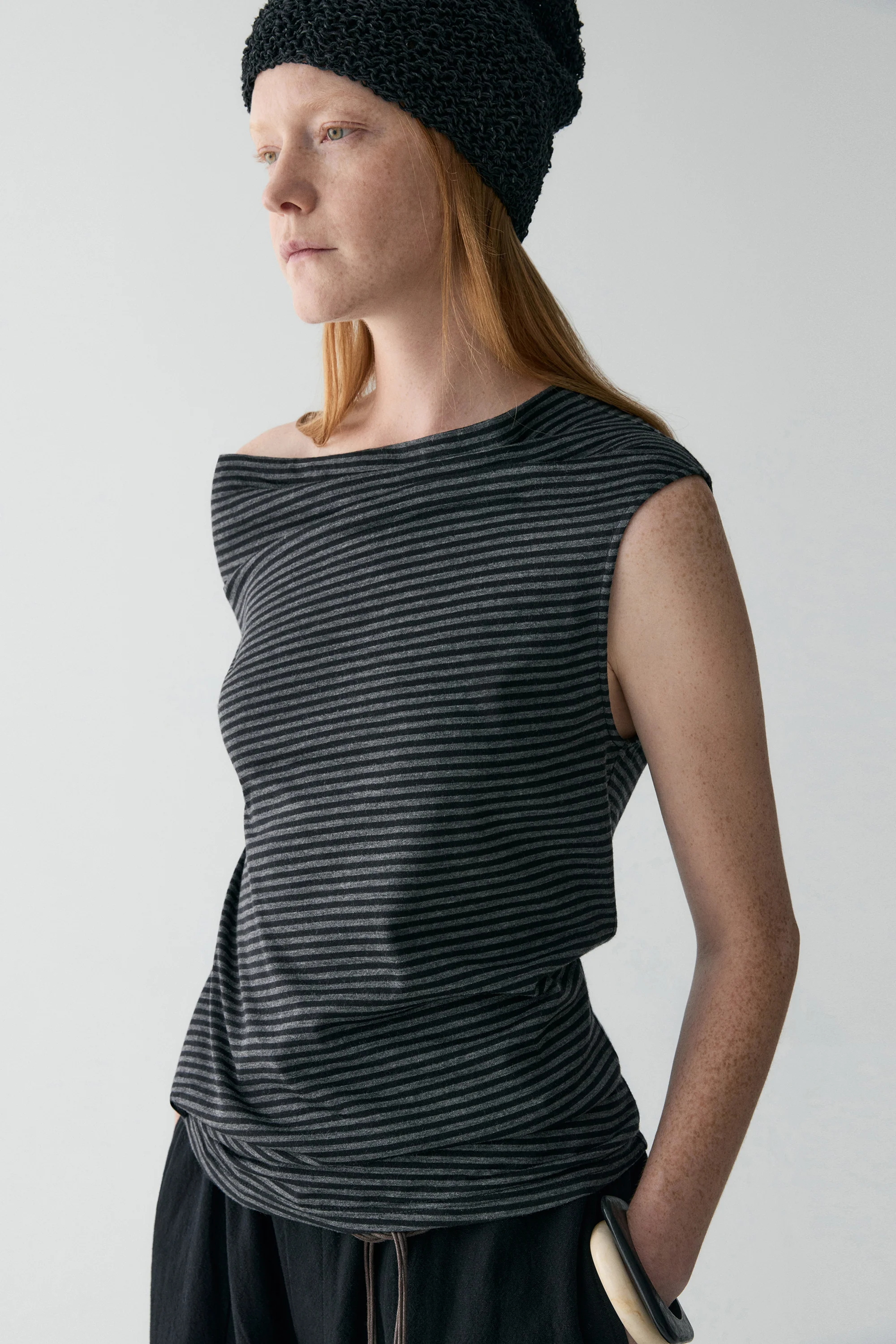 Asymmetric Striped Wool T-shirt - Image 9