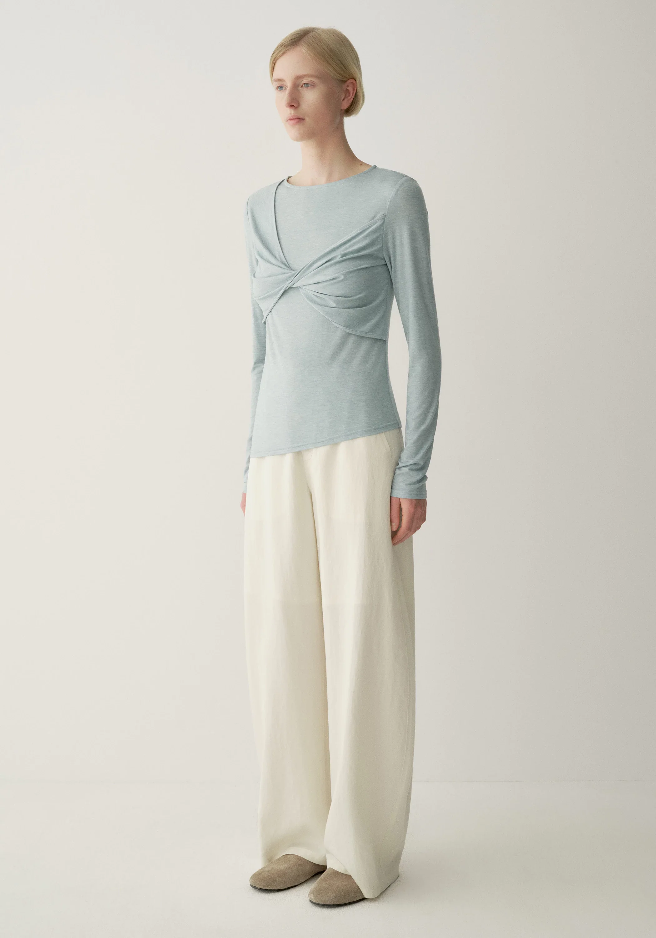 Asymmetric Twist-knot T-shirt - Image 15