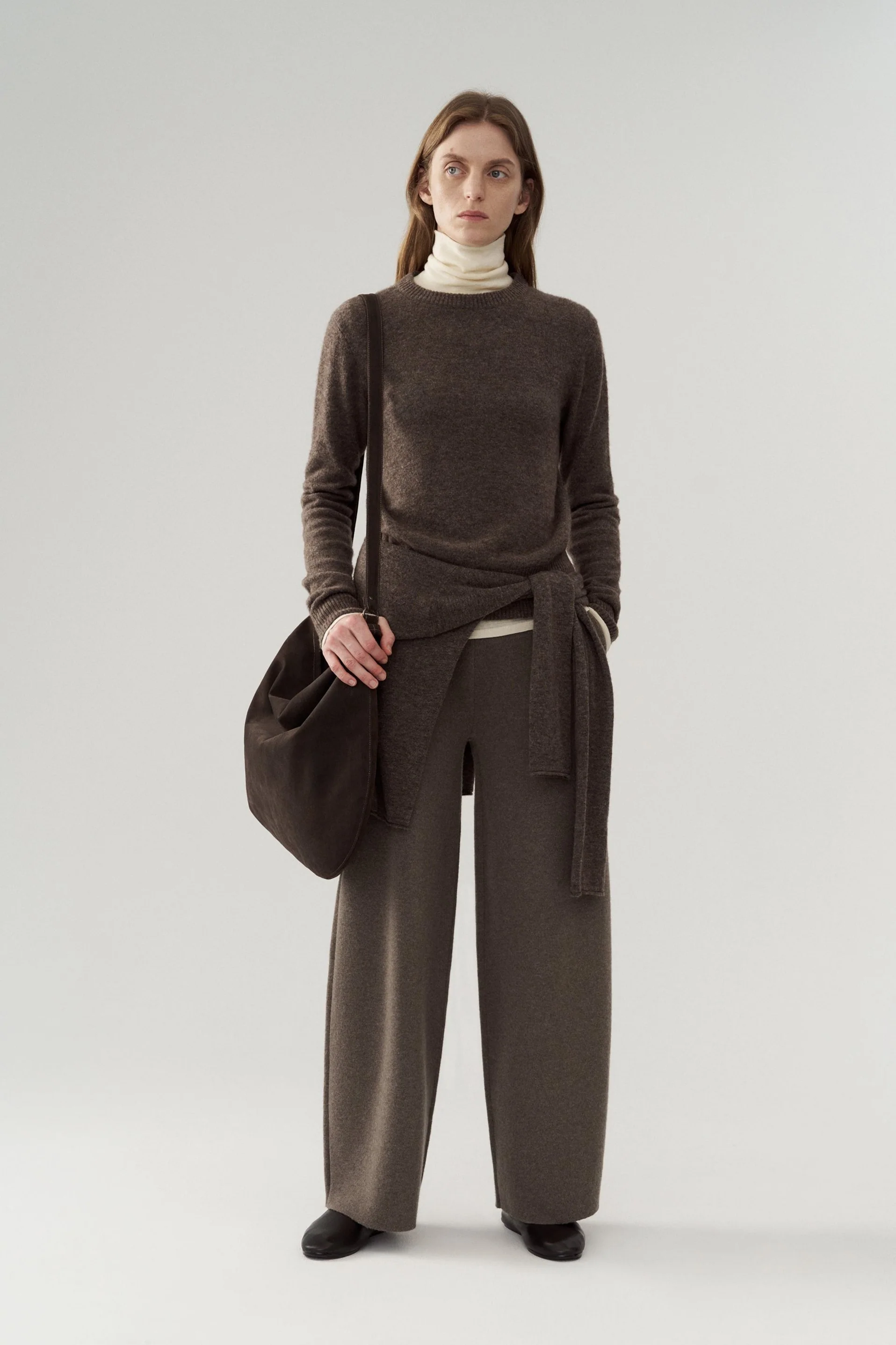 Basic Round Neck Yak Wool Knit Top - Image 4