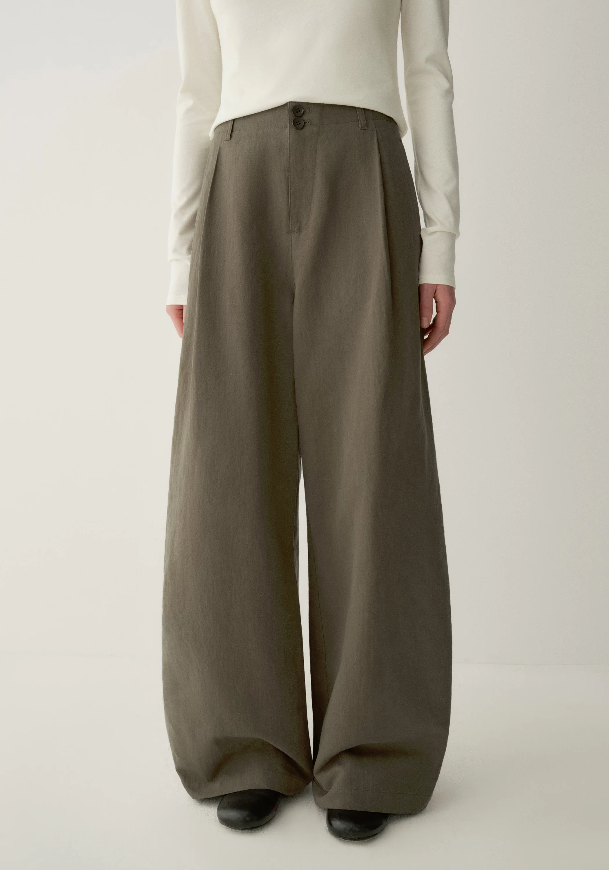 Buttoned Straight Pants - Image 11