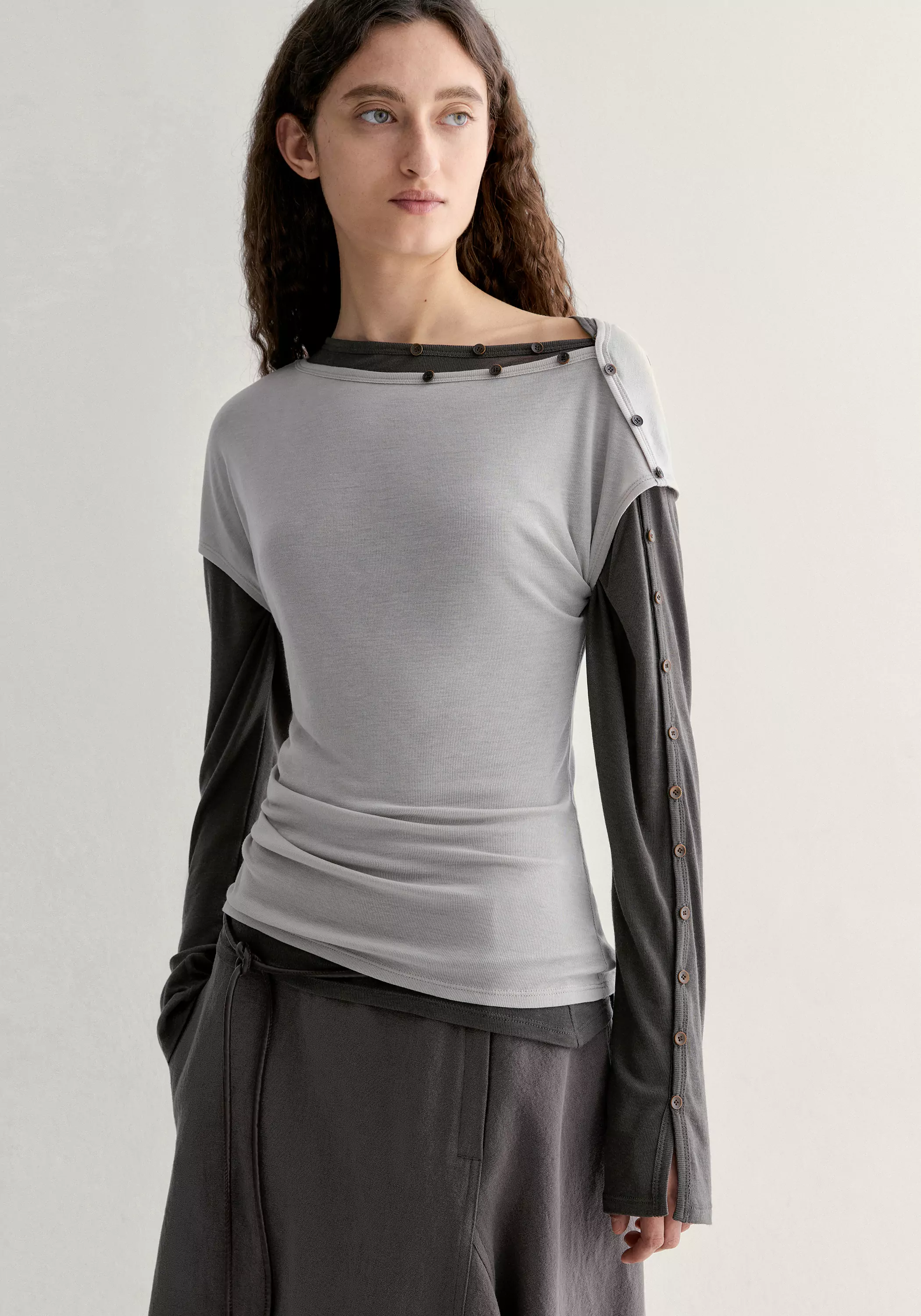 Buttoned Wool T-shirt - Image 3
