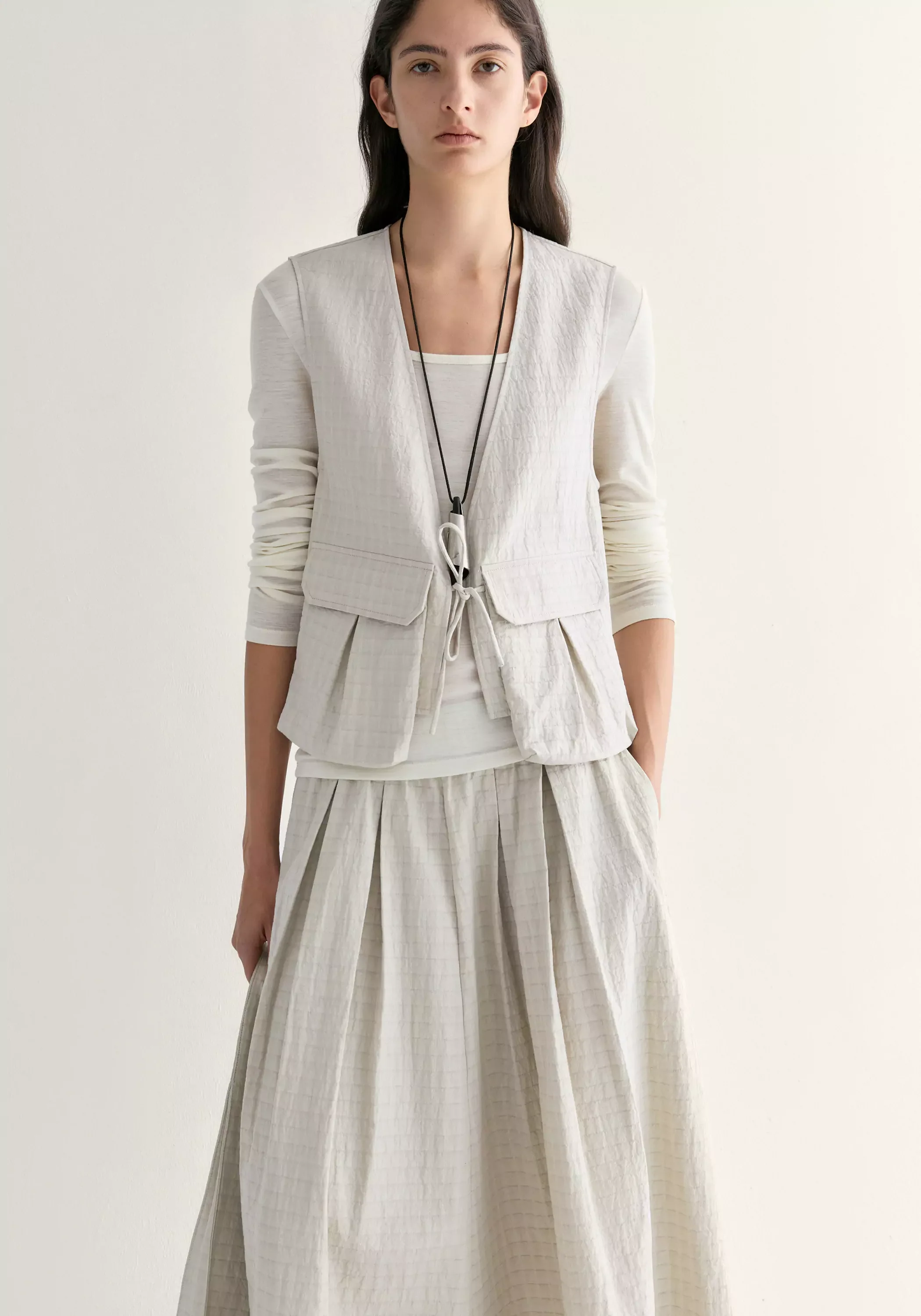 Checked V-Neck Vest - Image 13