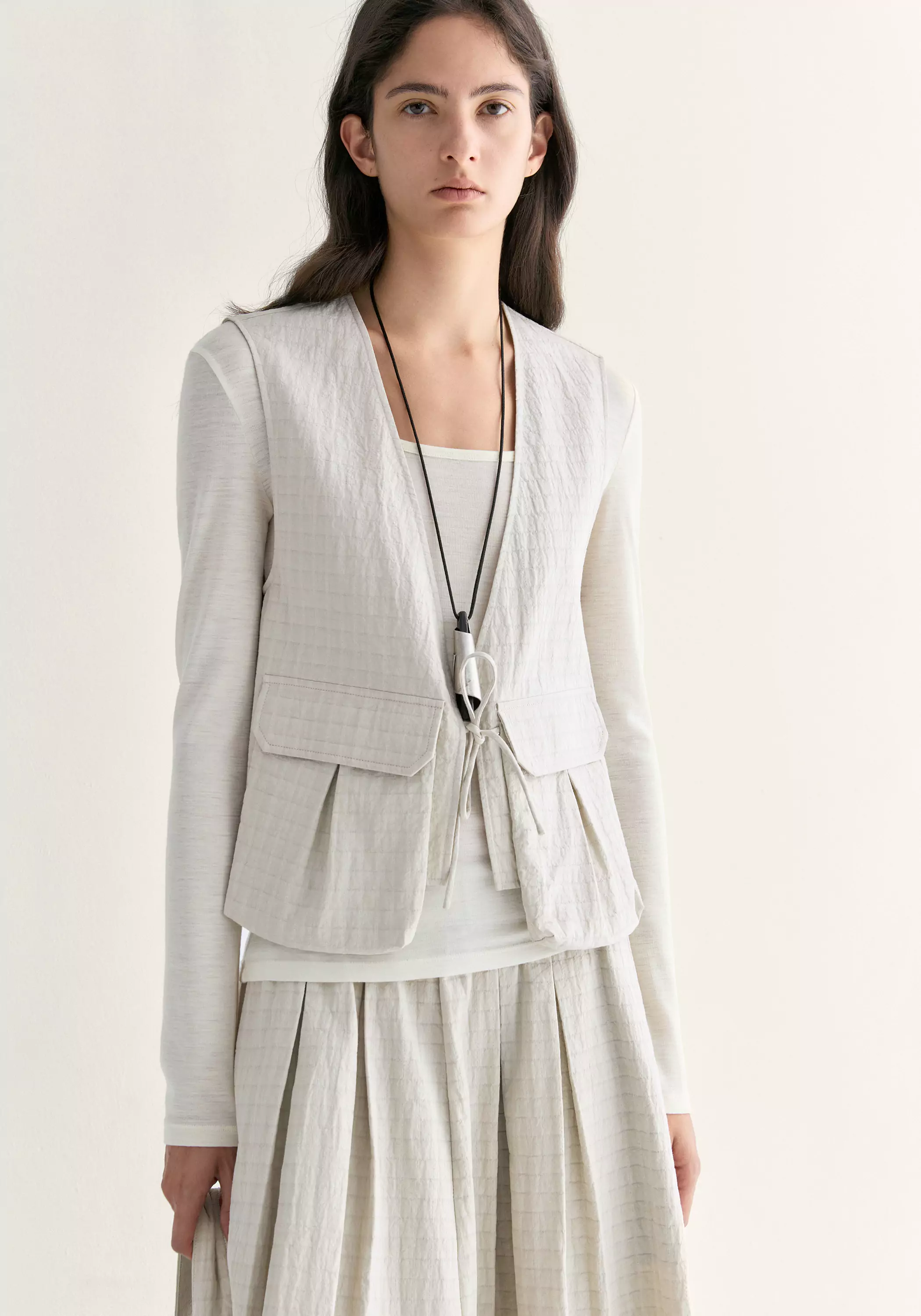 Checked V-Neck Vest - Image 14