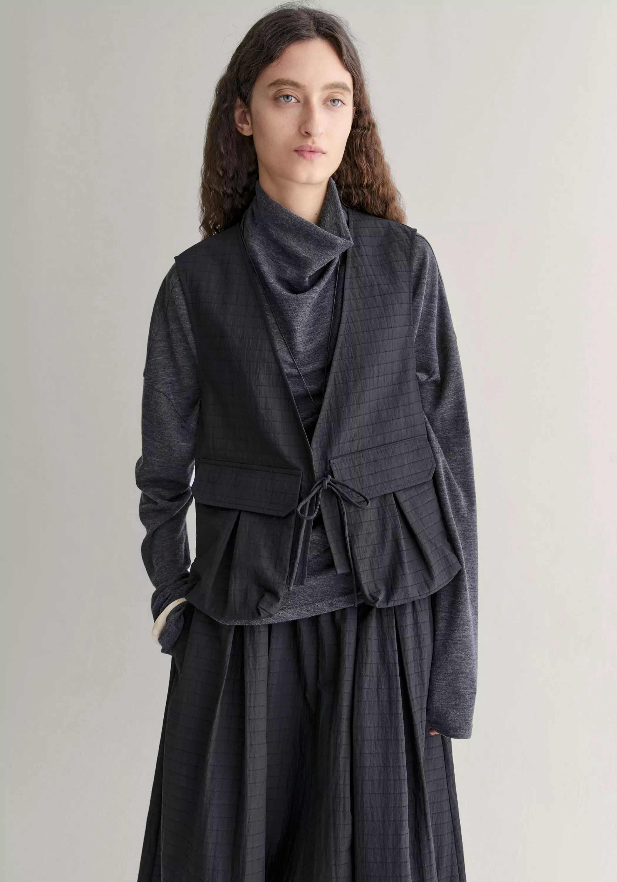 Checked V-Neck Vest - Image 9