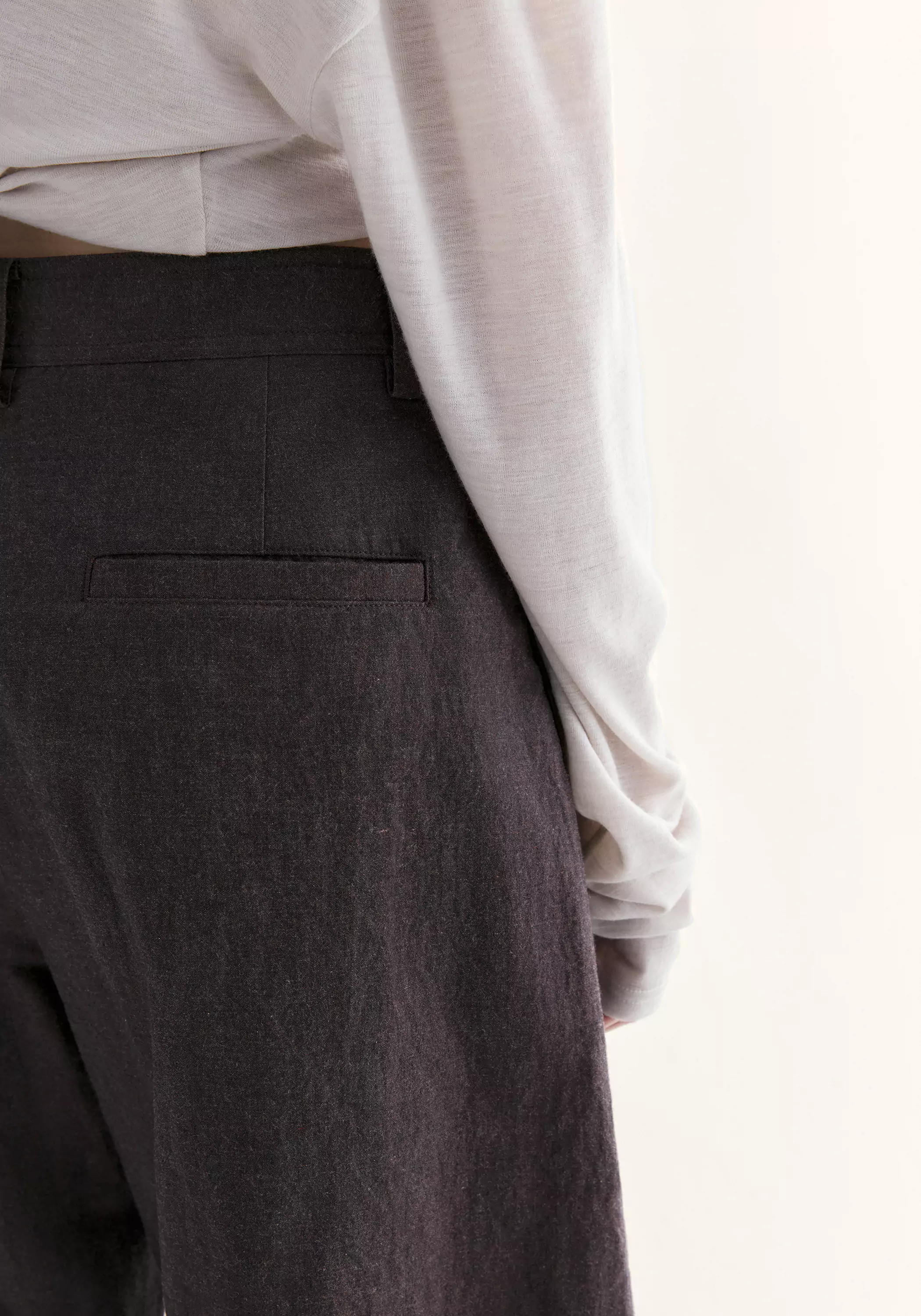 Chinese-inspired Wide-leg Pants - Image 13