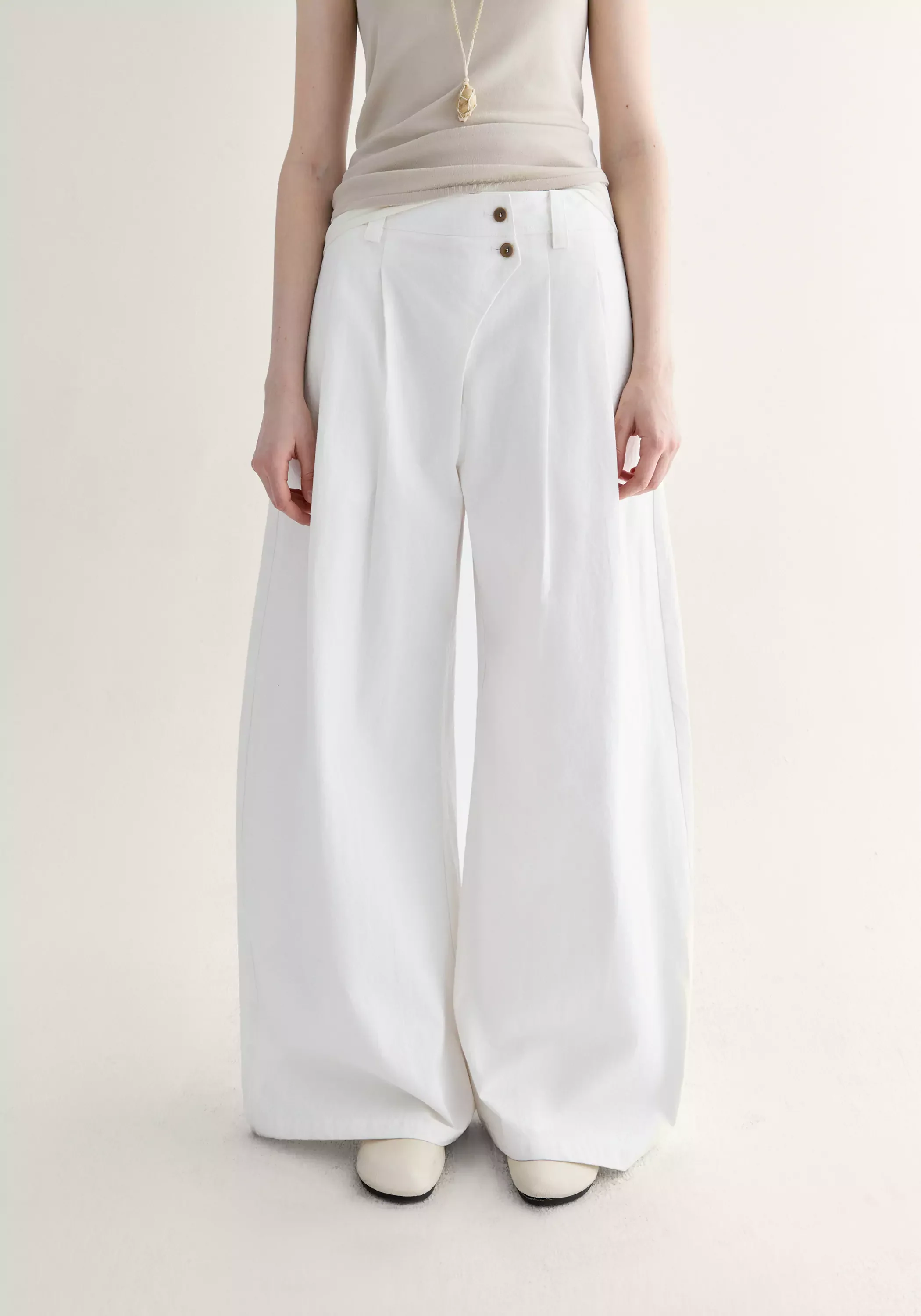 Chinese-inspired Wide-leg Pants - Image 21