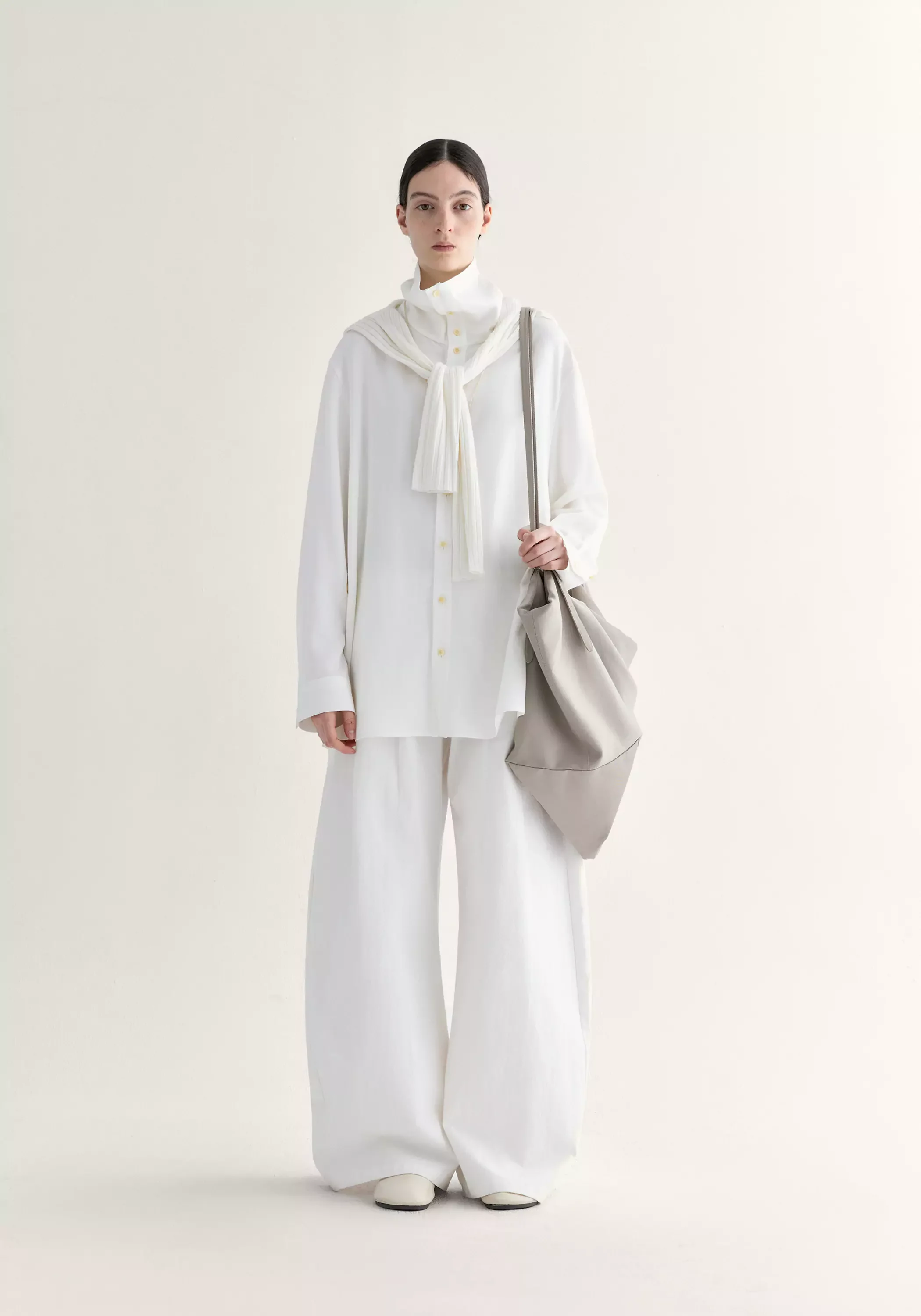 Chinese-inspired Wide-leg Pants - Image 4