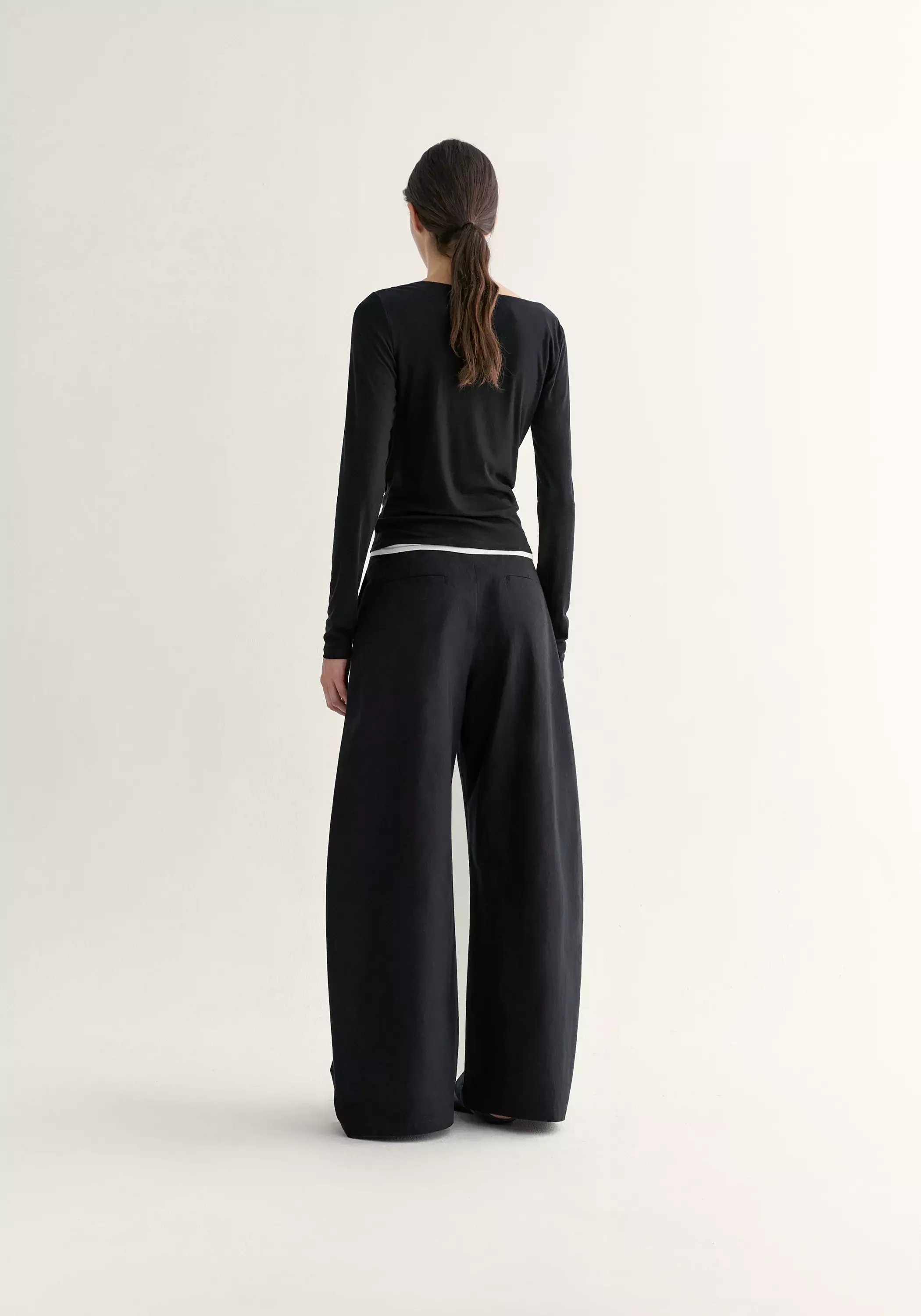 Chinese-inspired Wide-leg Pants - Image 5