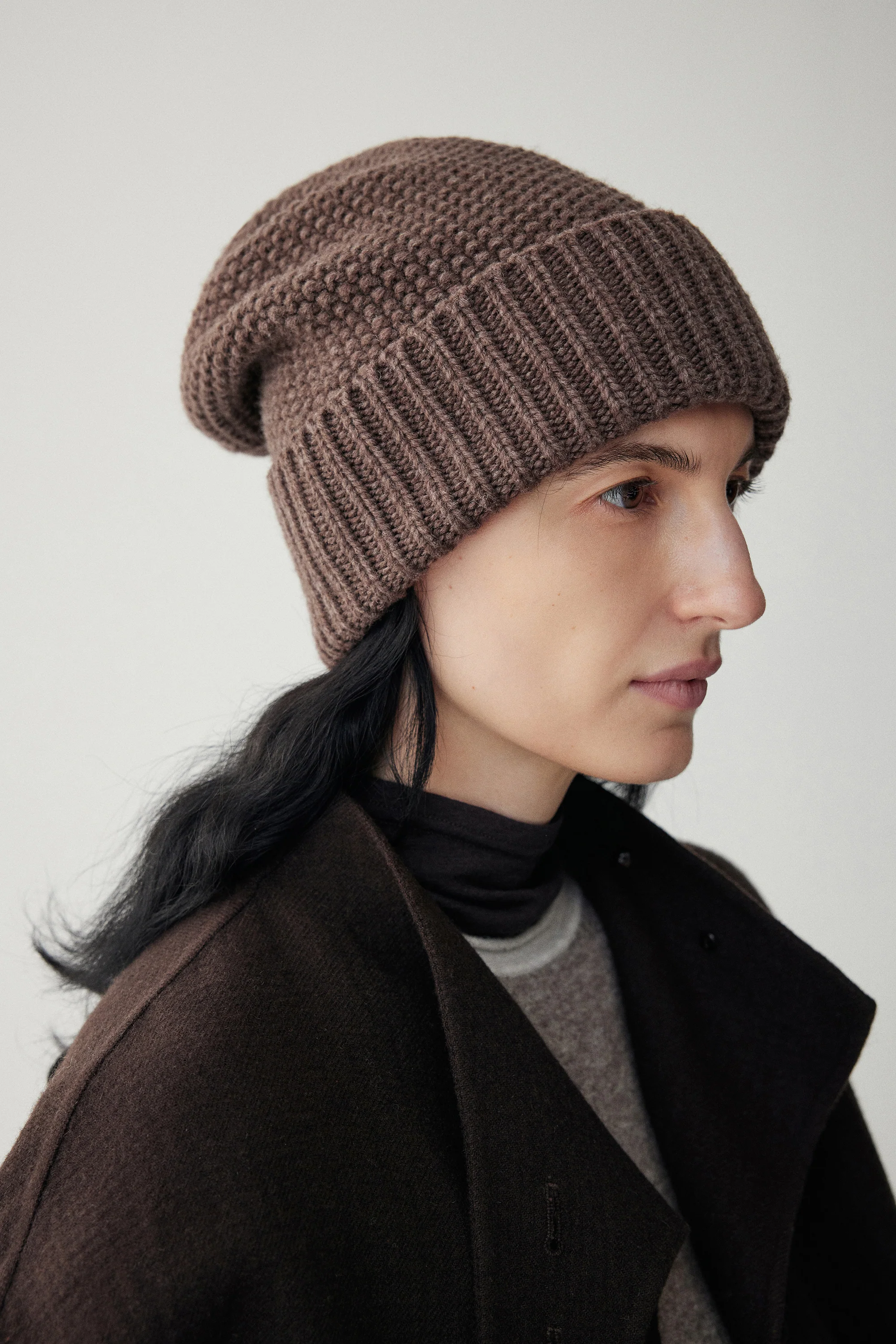 Chunky-knit Wool Beanie - Image 11