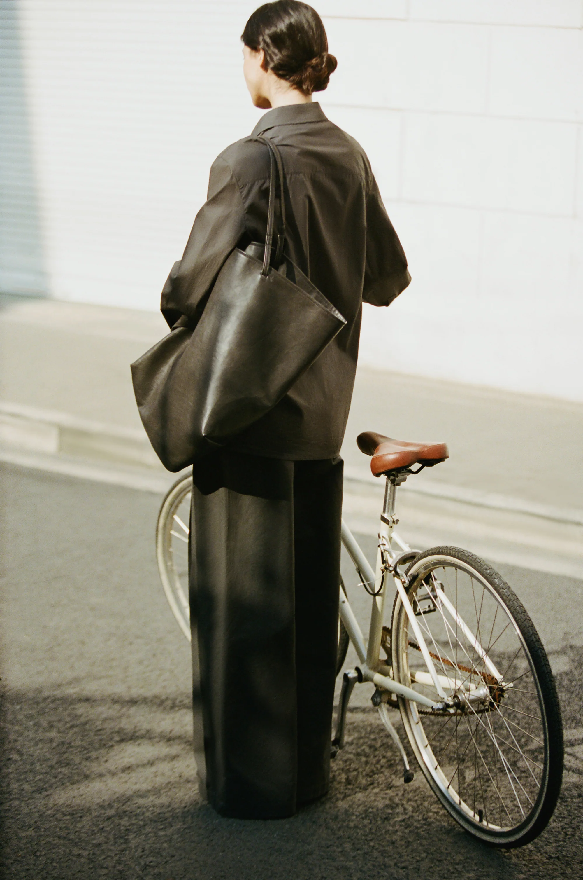 Classic Mid-length Blouse - Image 6