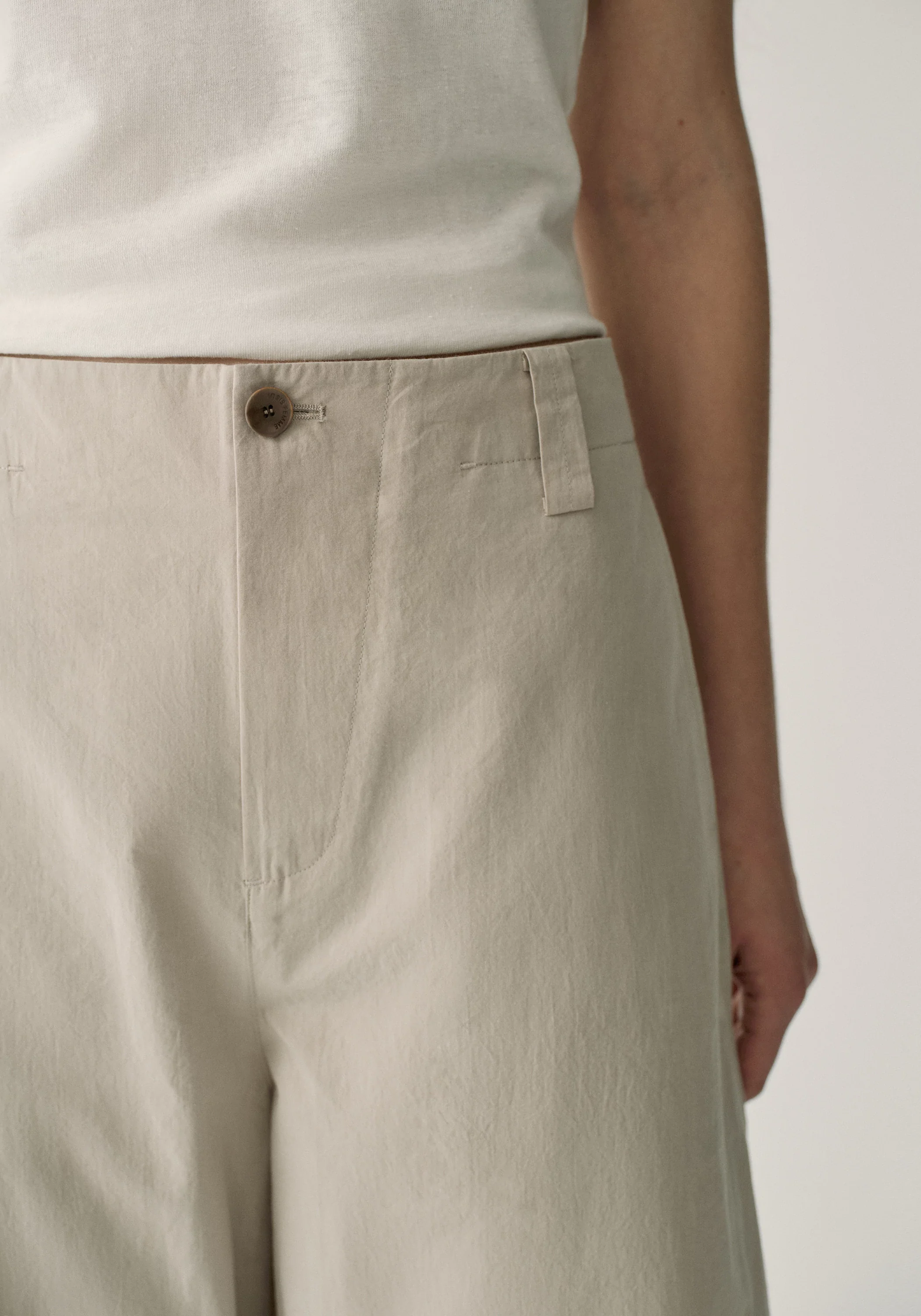 Cotton Cropped Pants - Image 16