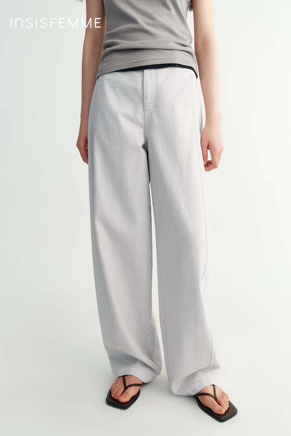 Cotton-linen Curved Jeans - Image 32
