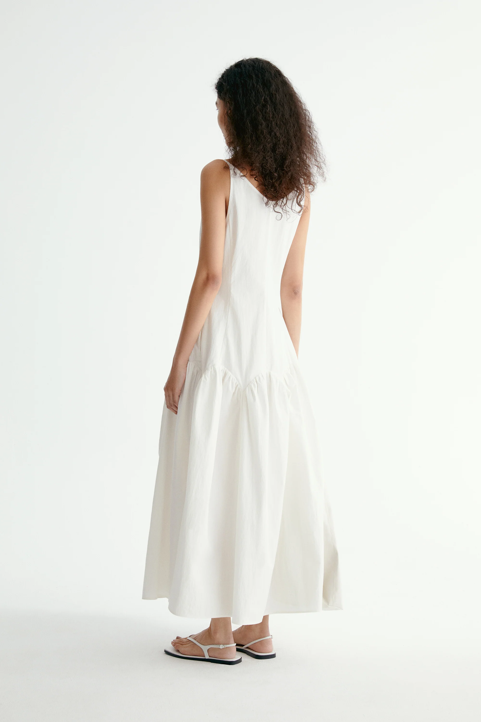 Cotton Pleated Dress - Image 4