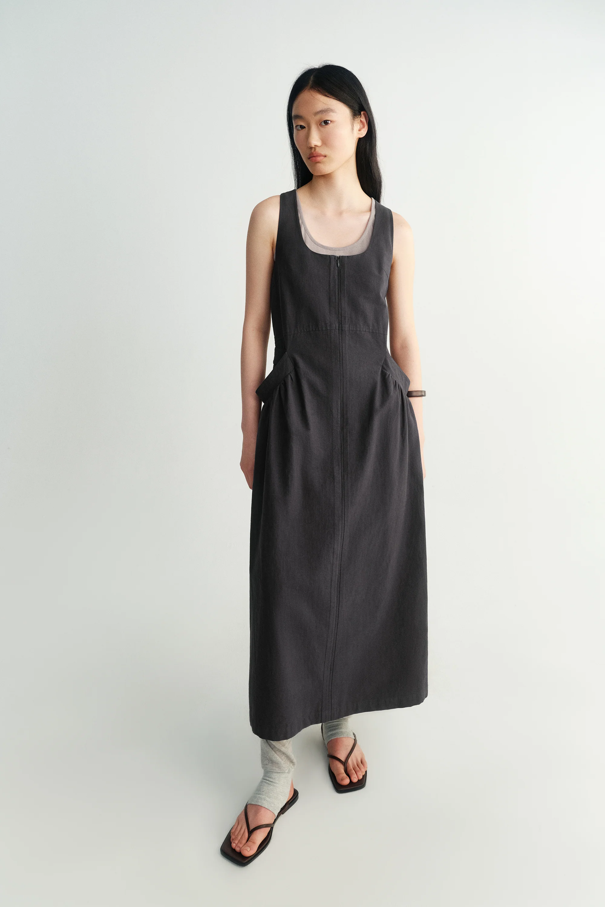 Twist-knot Zipper Dress - Image 12