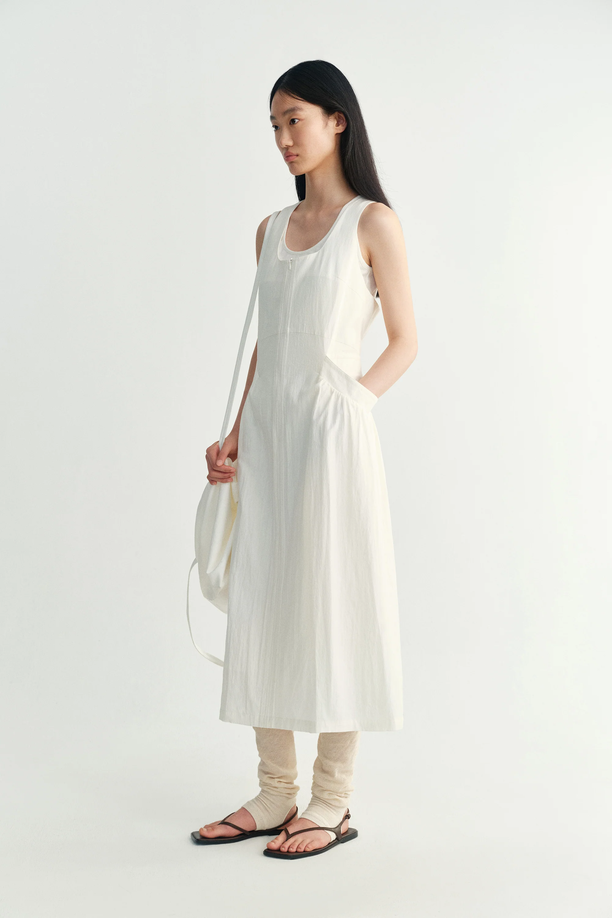 Twist-knot Zipper Dress - Image 22