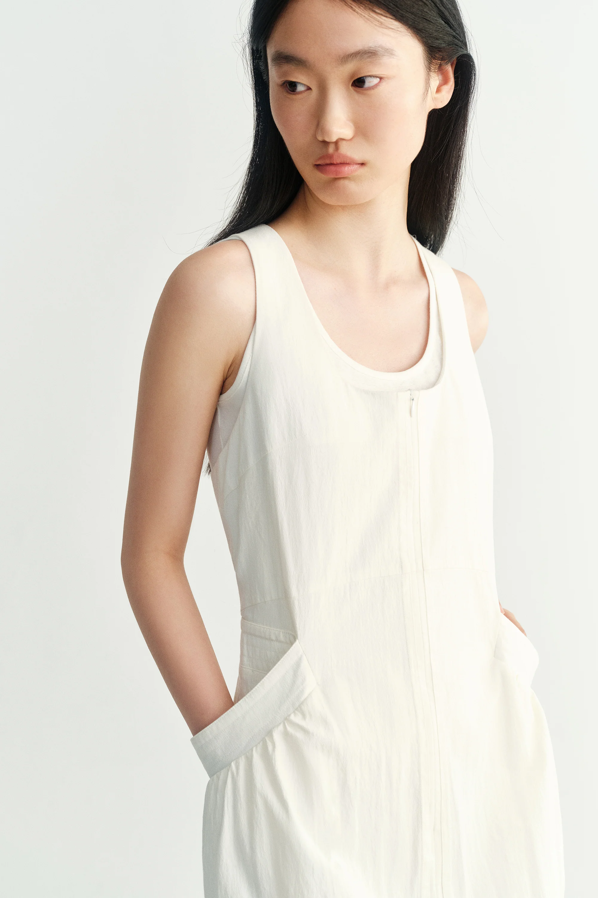 Twist-knot Zipper Dress - Image 26