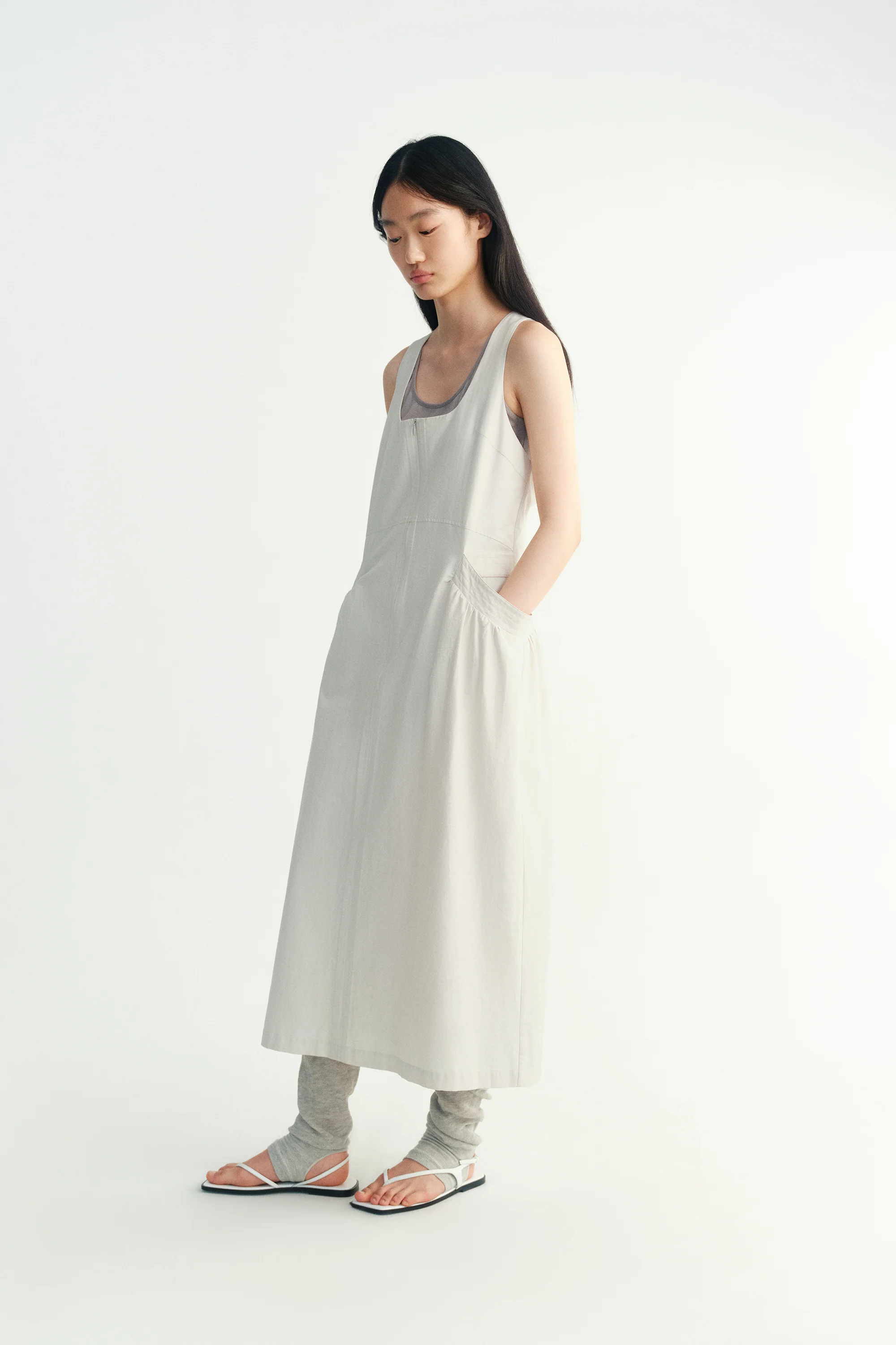 Twist-knot Zipper Dress - Image 3