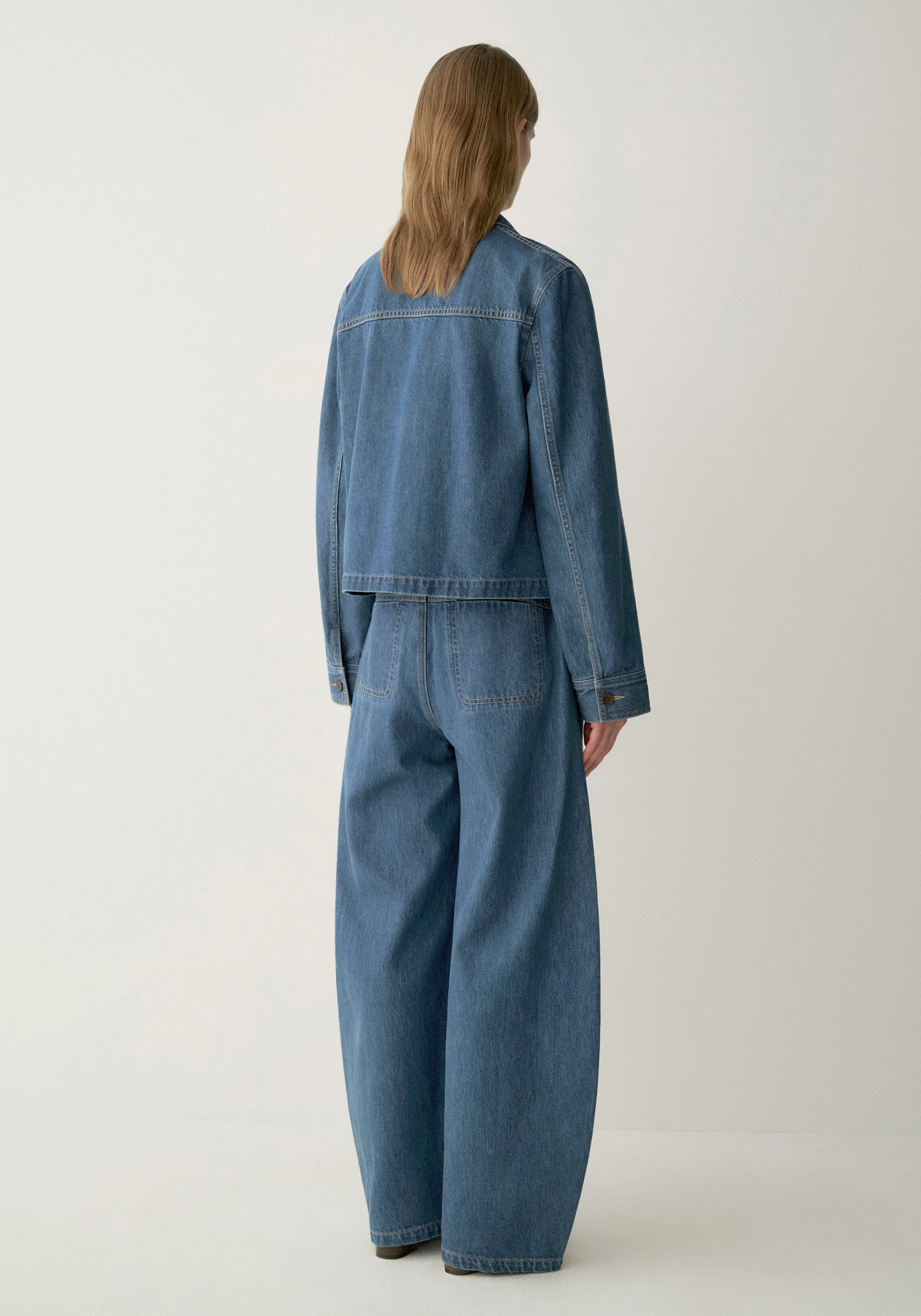 Cropped Denim Jacket - Image 5