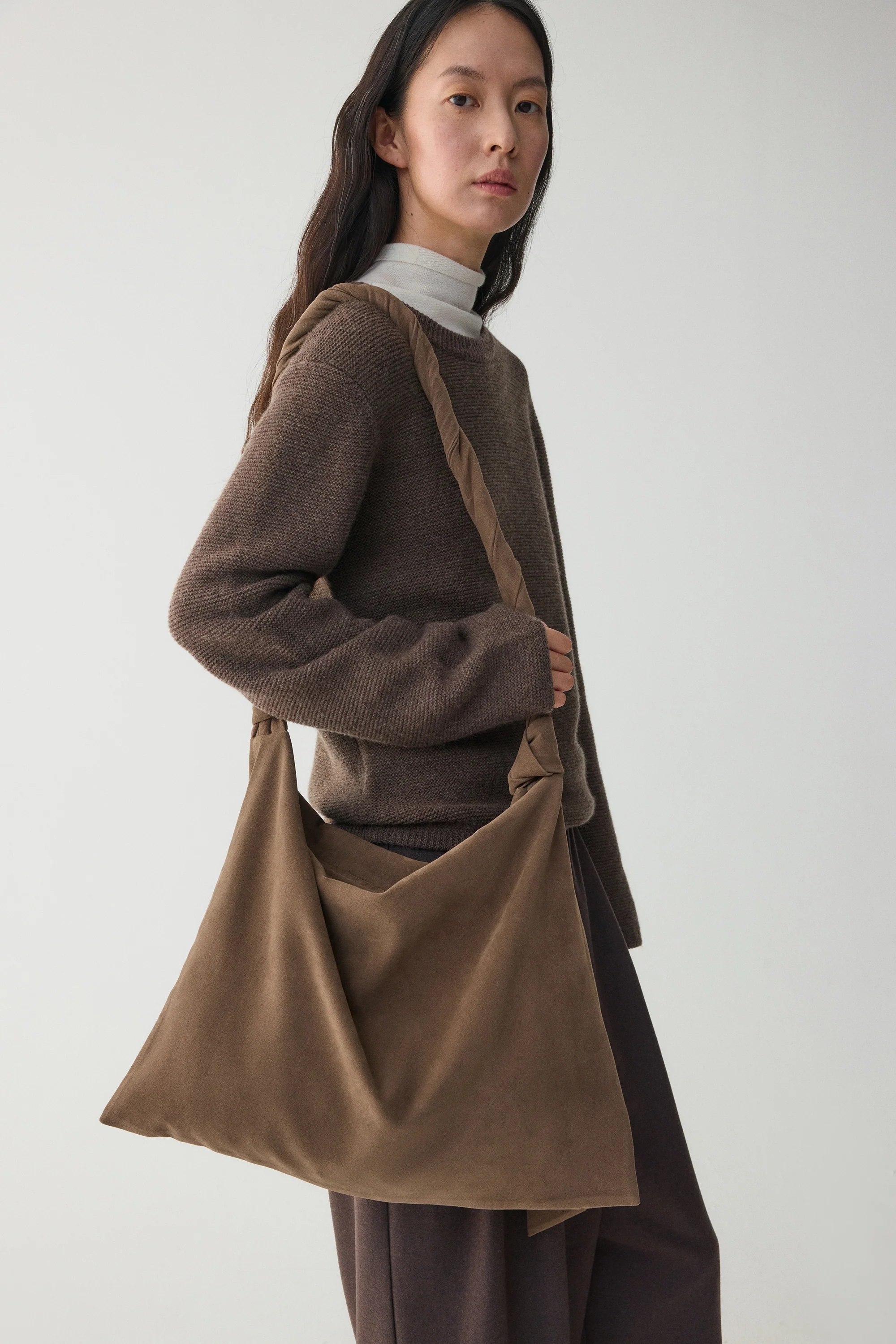 Crossbody Suede Tote Bag - Image 15