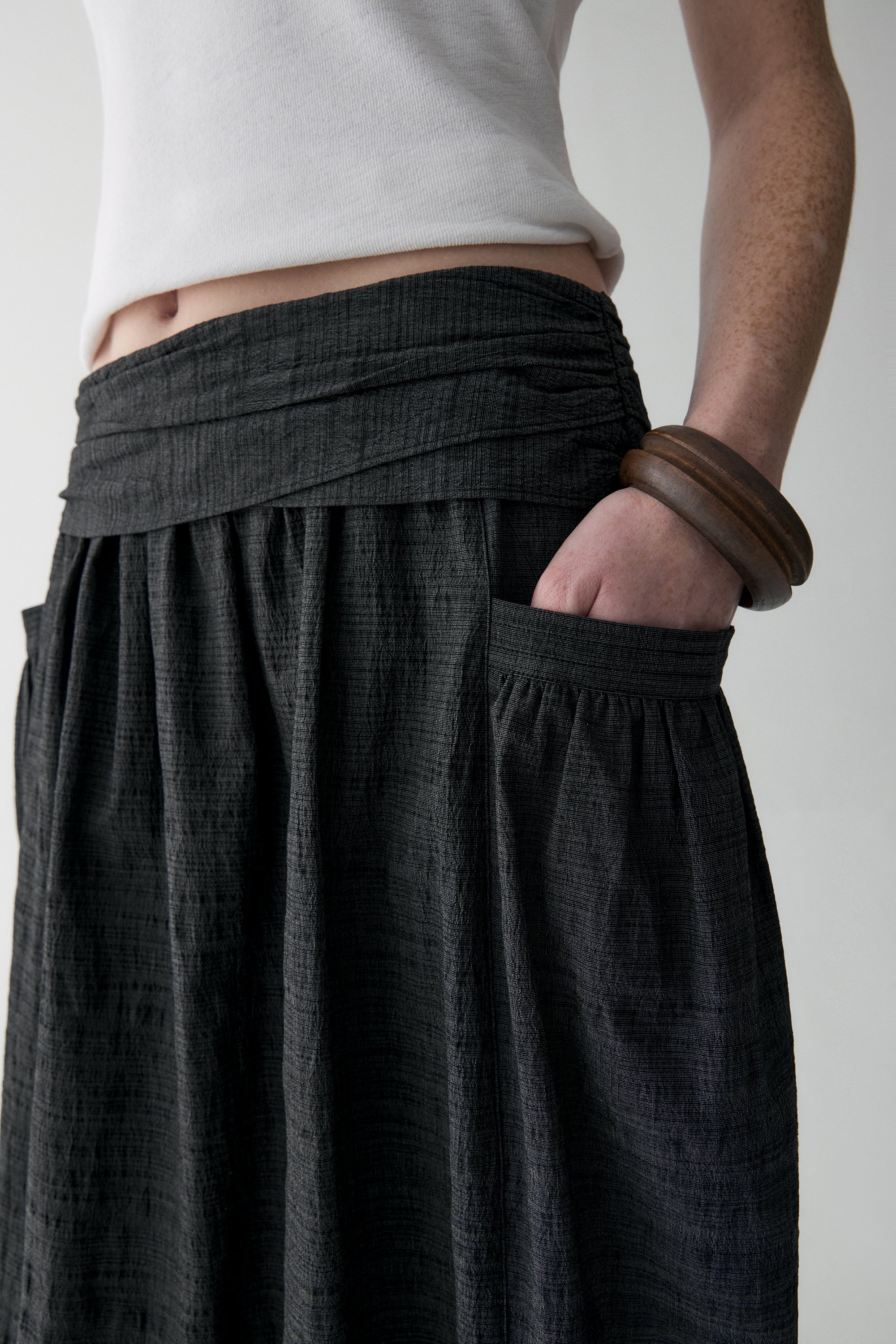 Curved Cotton Skirt - Image 10