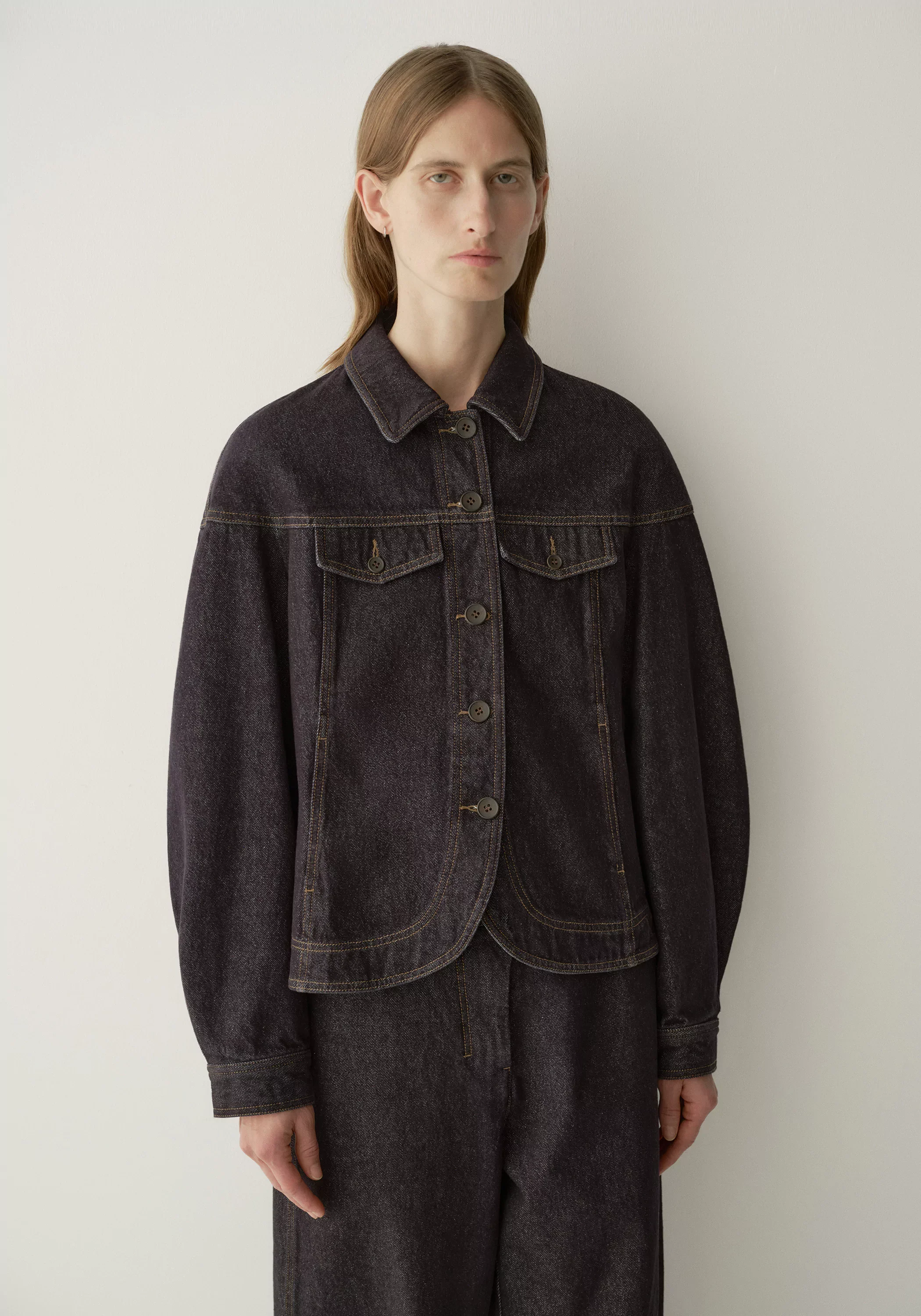 Curved-hem Denim Jacket