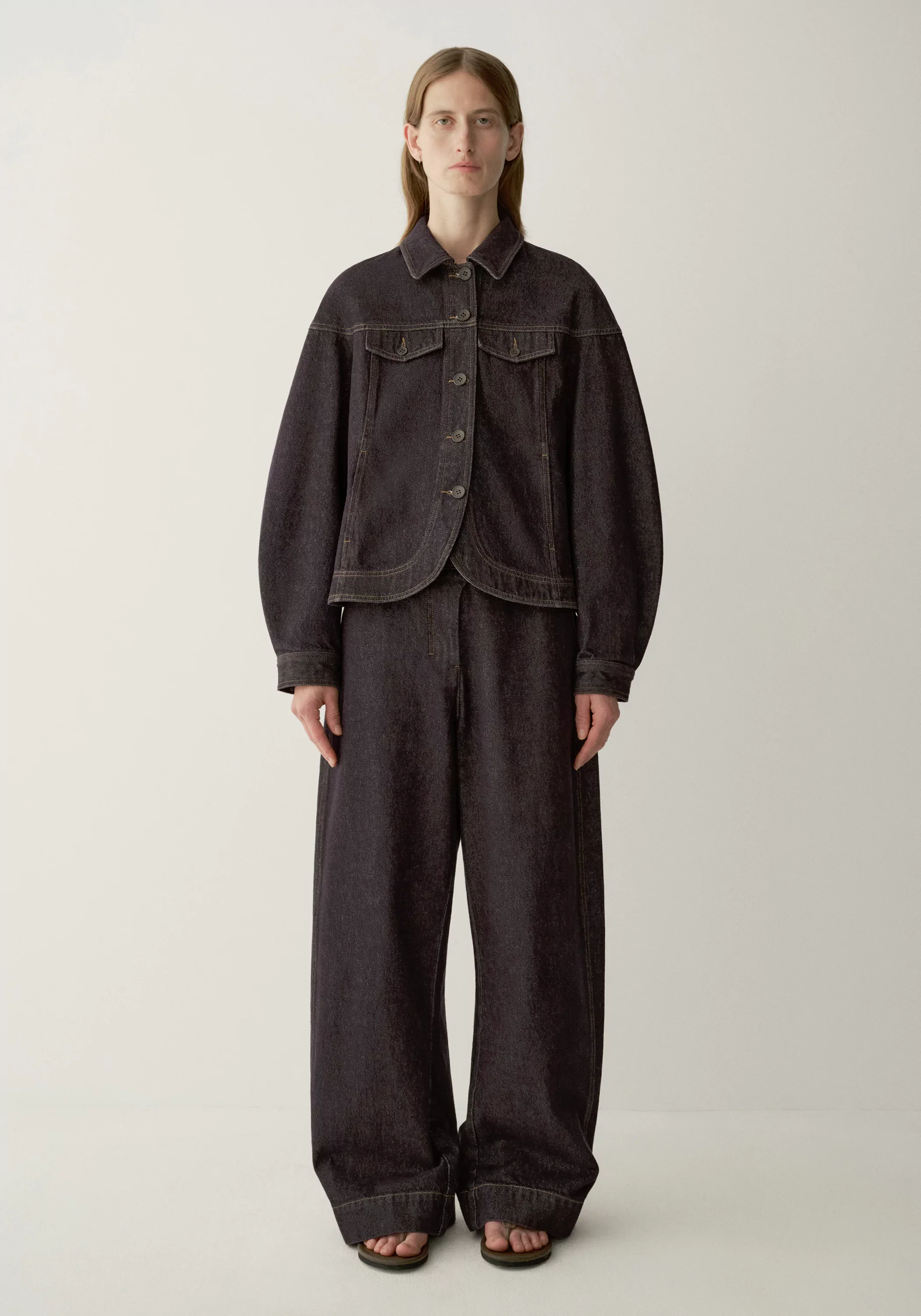 Curved-hem Denim Jacket - Image 3