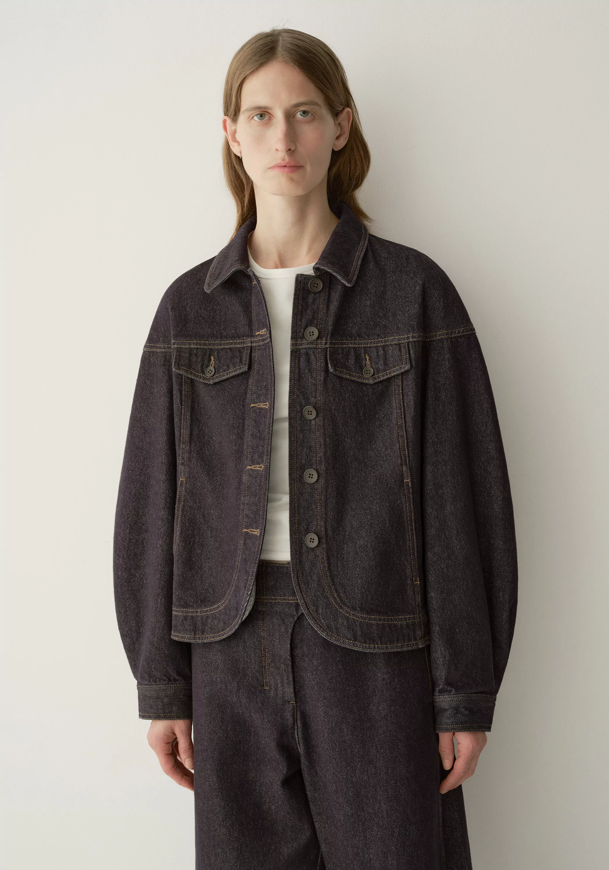 Curved-hem Denim Jacket - Image 7