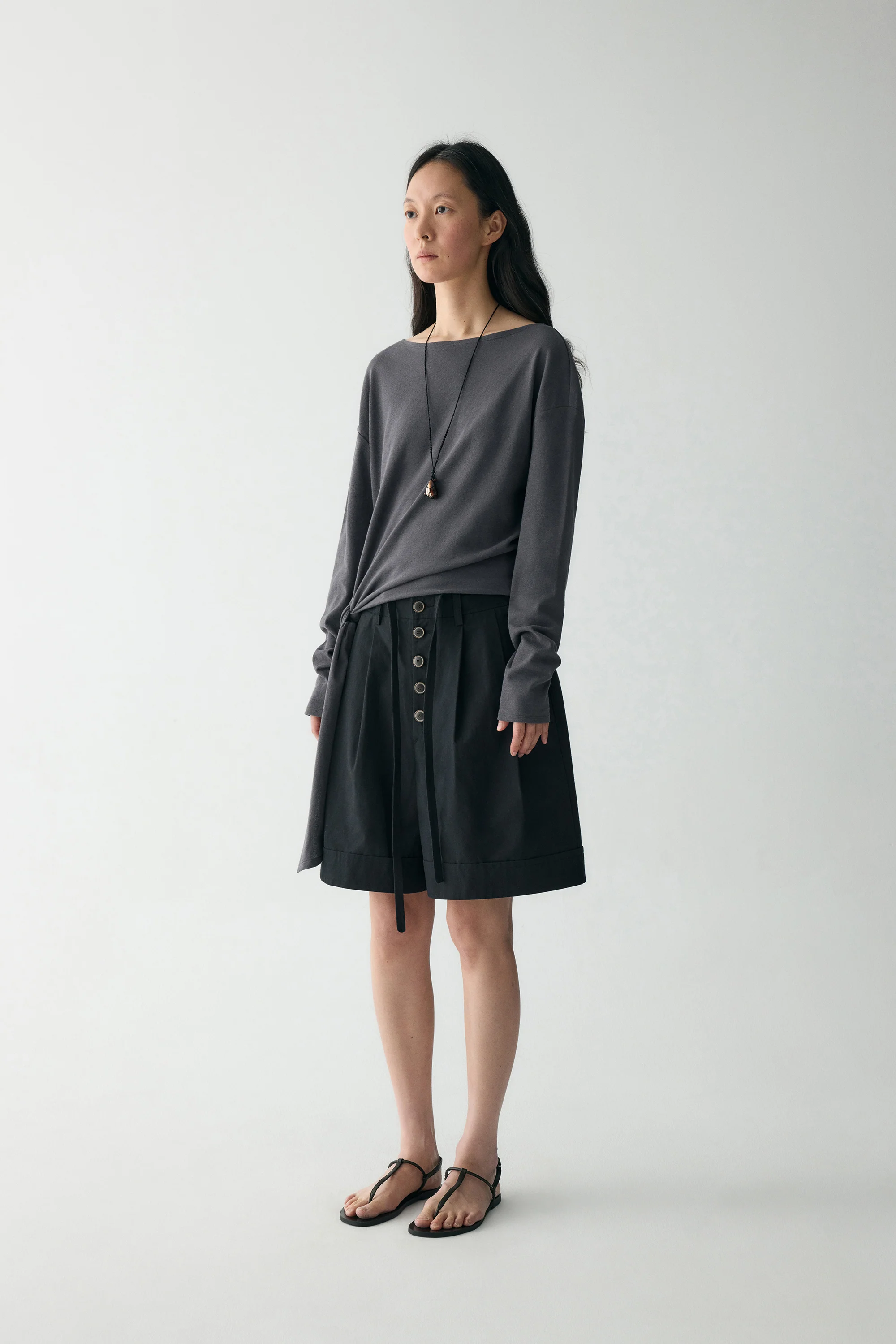 Curved Loose Shorts - Image 11