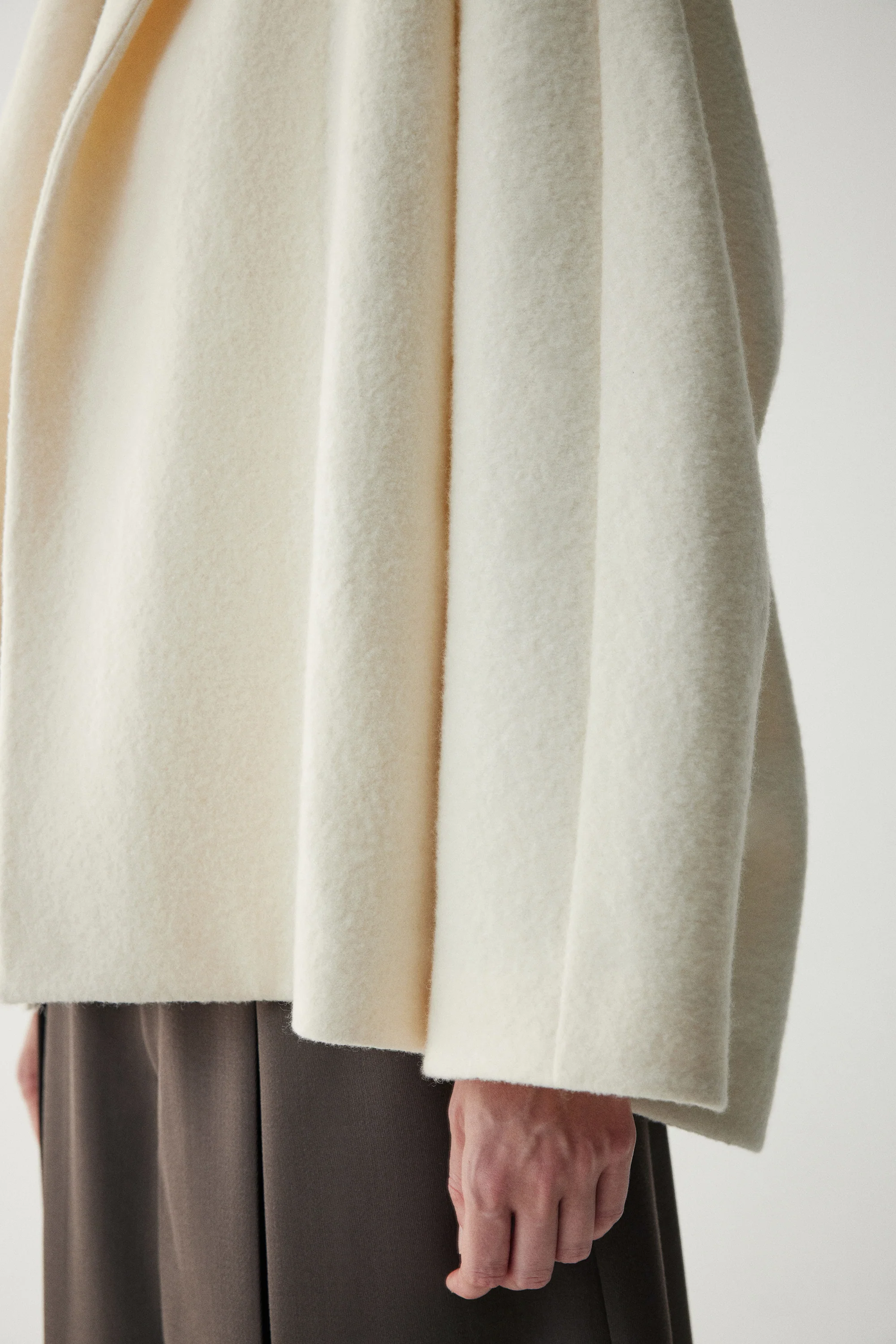 Detachable Scarf Wool Coat - Image 20