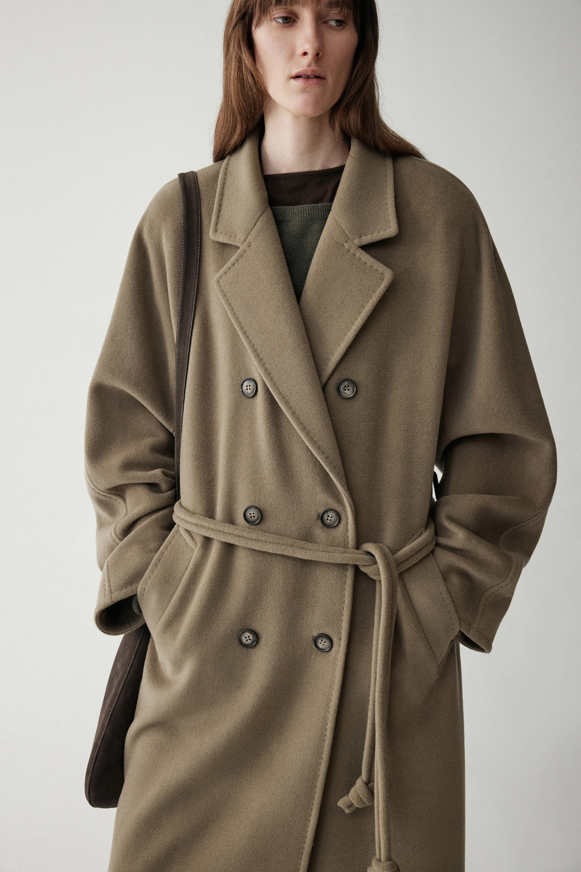 Classic Italian Cashmere Coat - Image 13