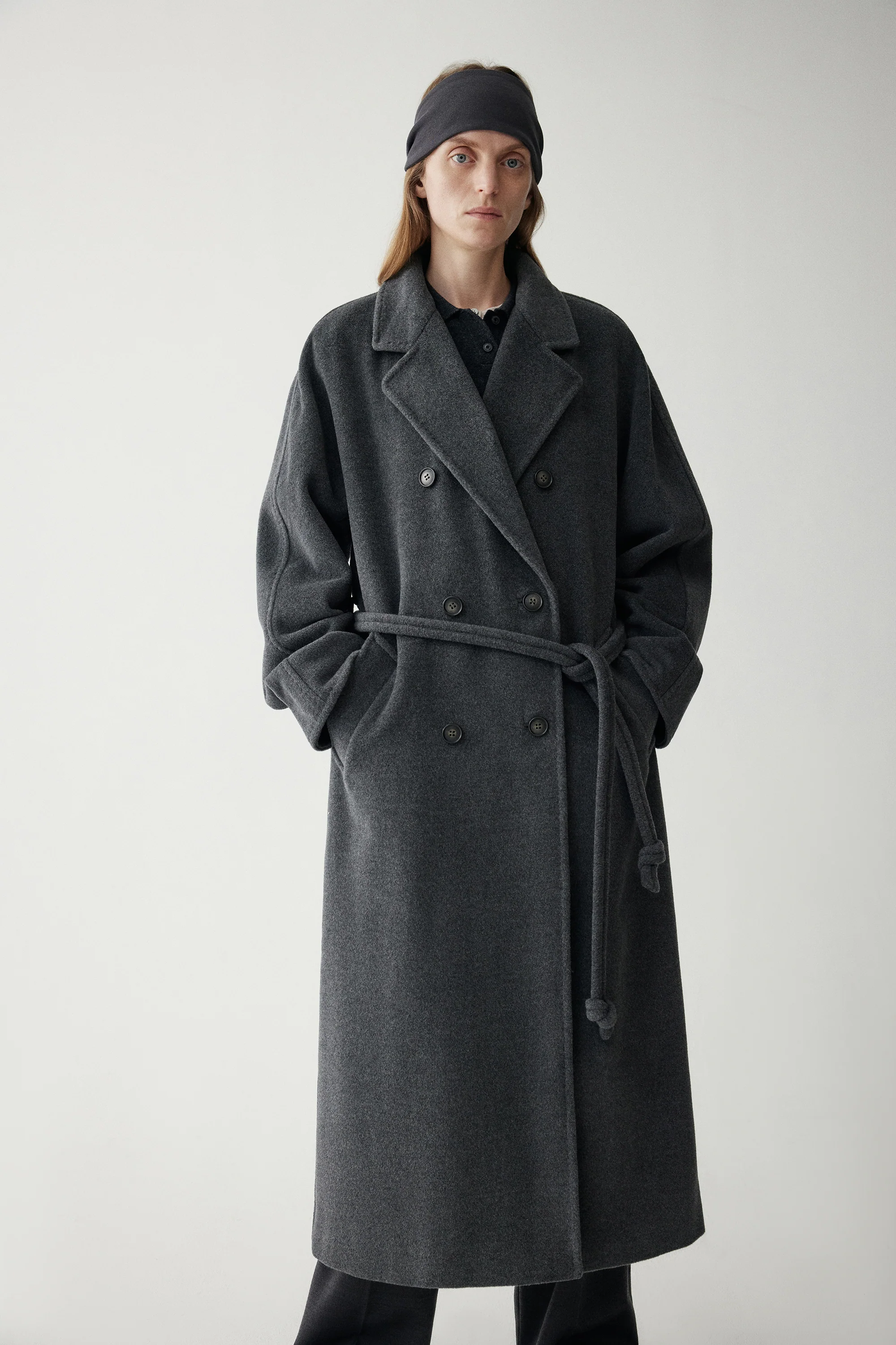 Classic Italian Cashmere Coat - Image 5