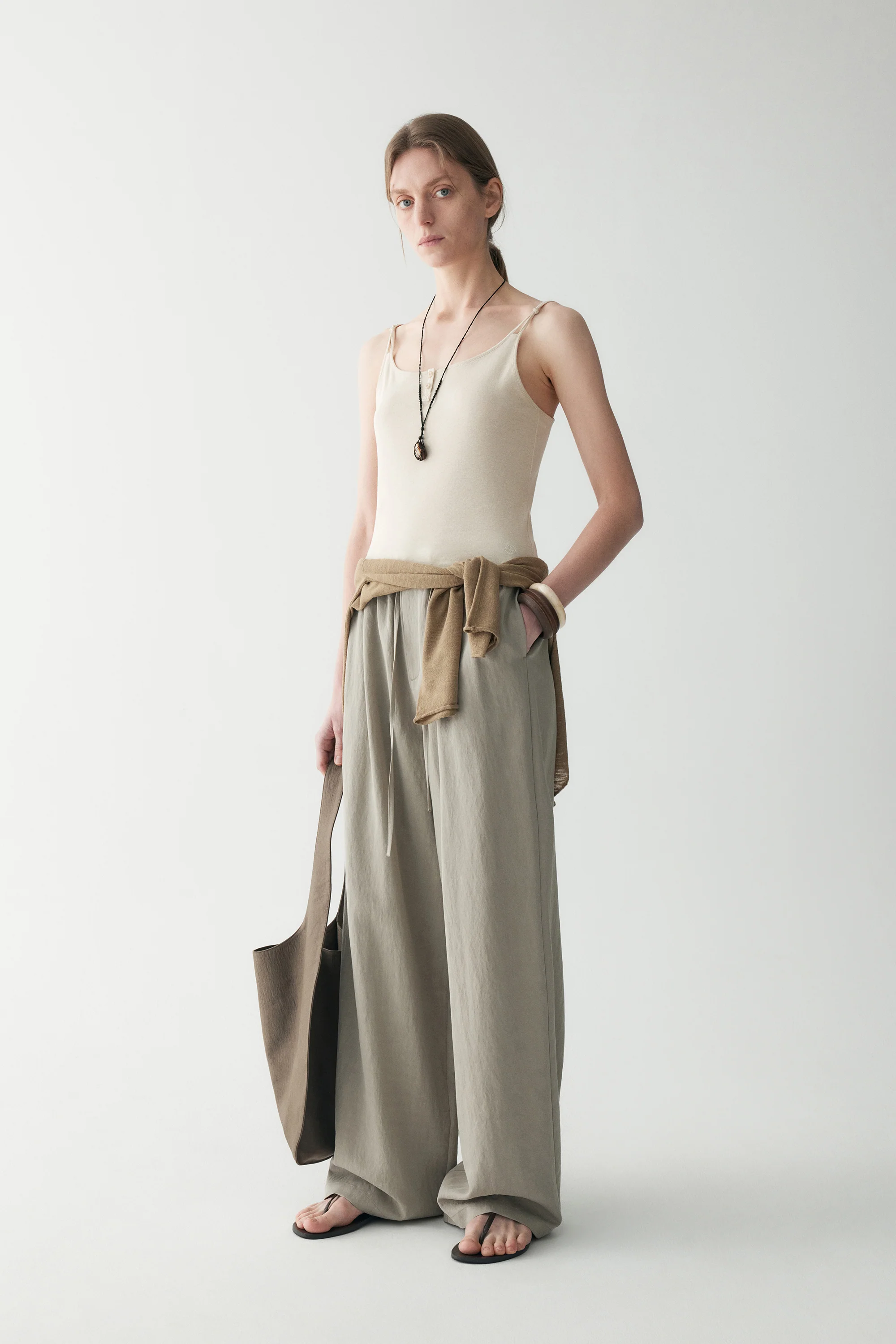 Drawstring Wide-leg Pants - Image 15