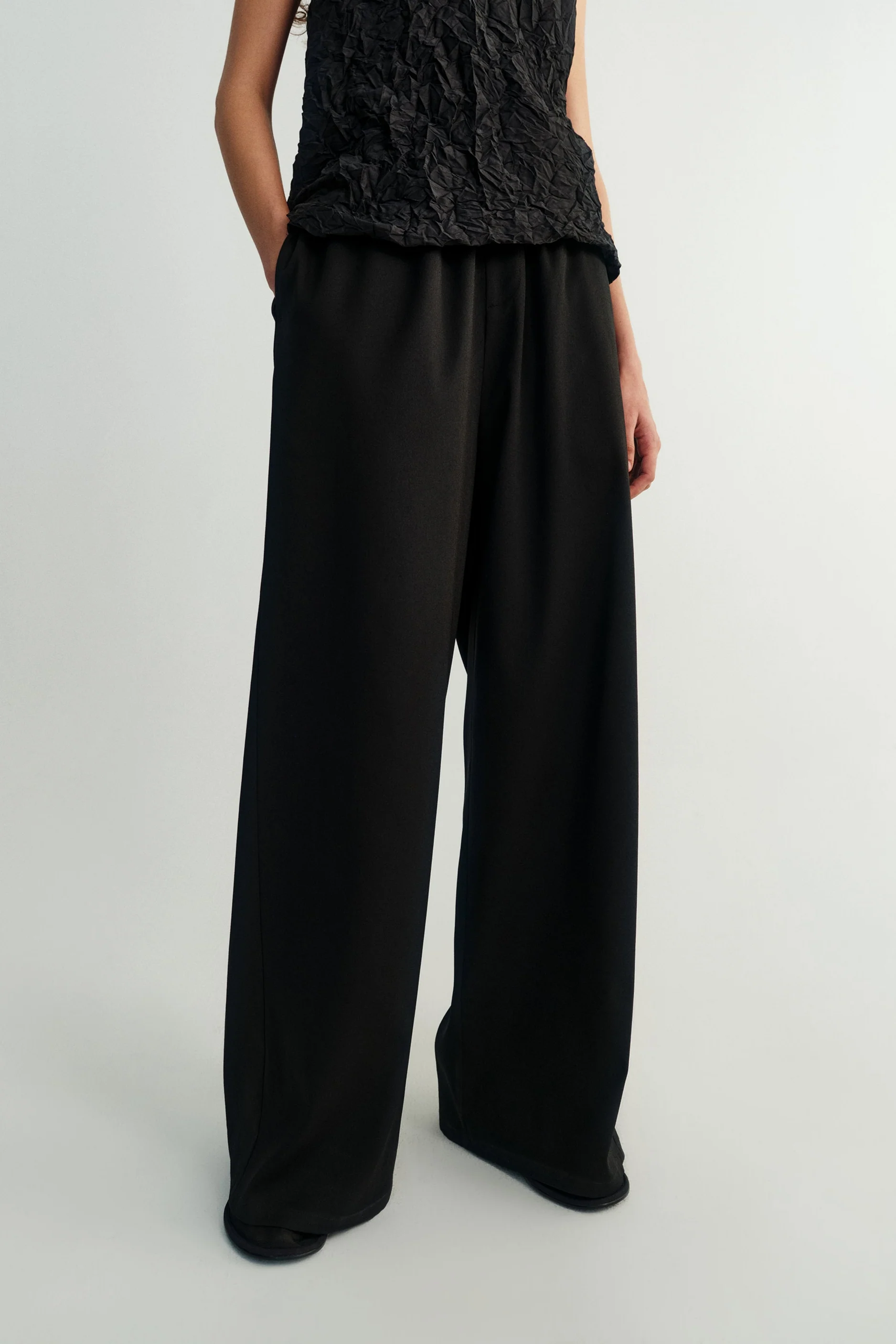 Elasticated Wide-leg Pants - Image 18