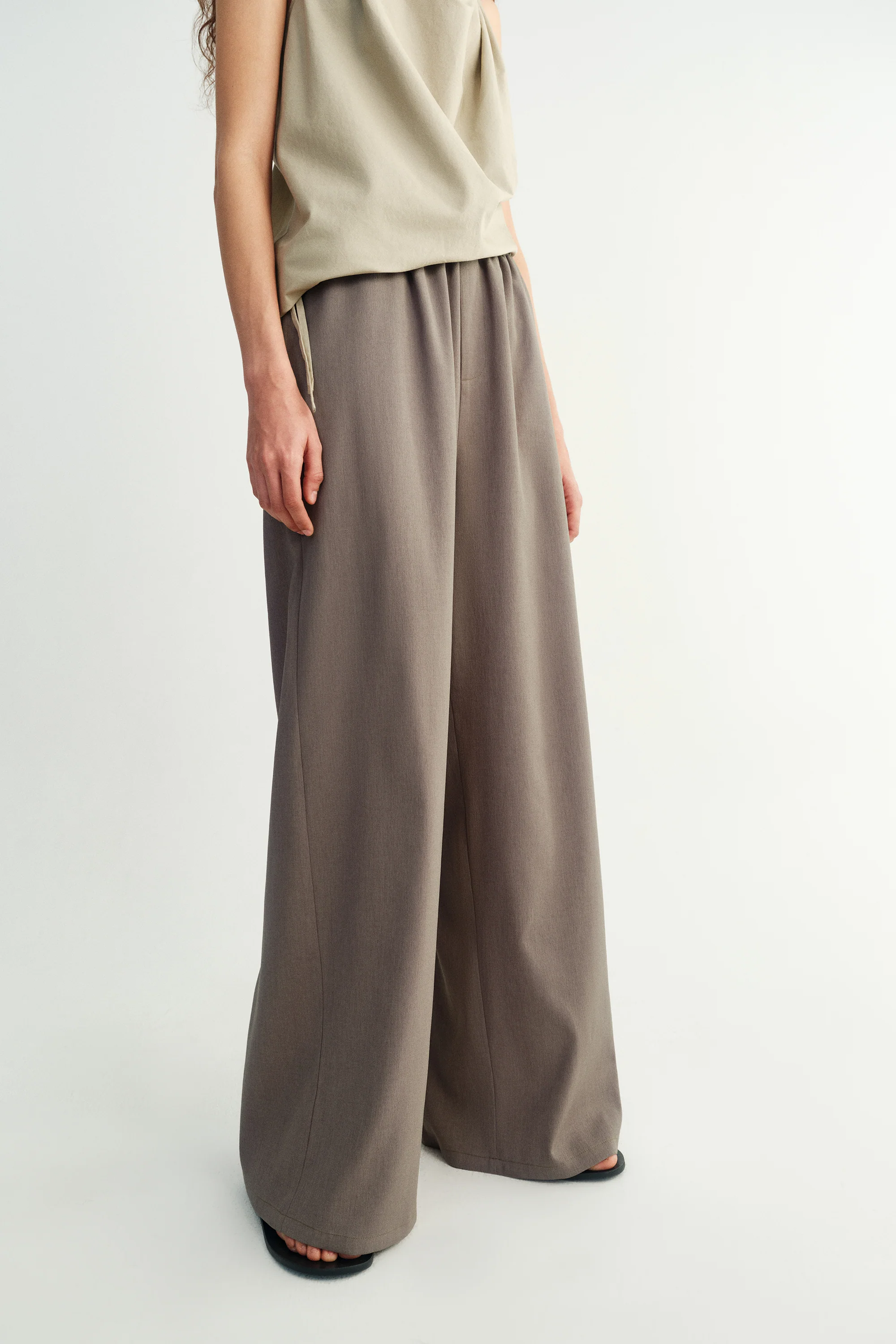 Elasticated Wide-leg Pants - Image 7