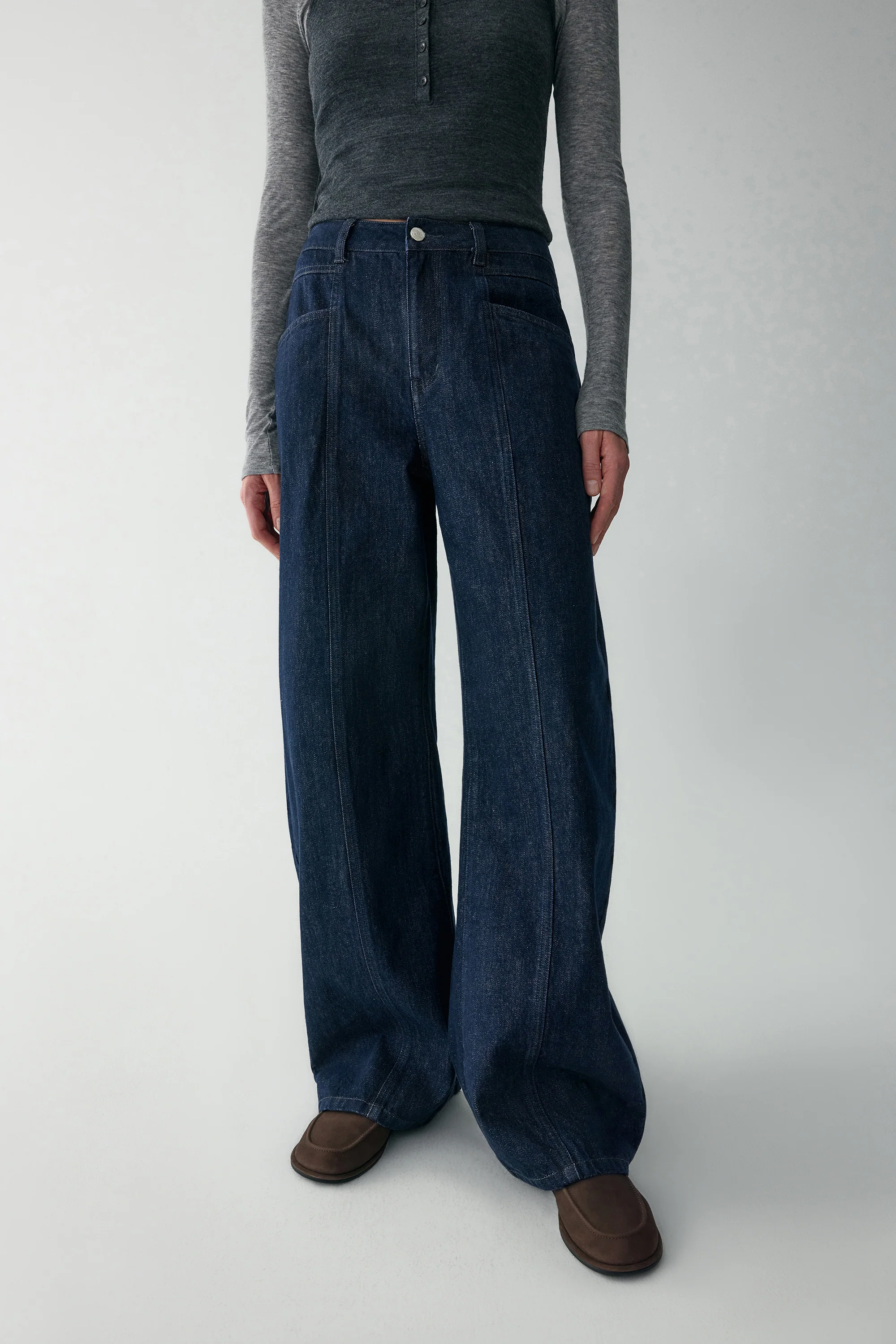 Wide-Fit Barrel Jeans - Image 17