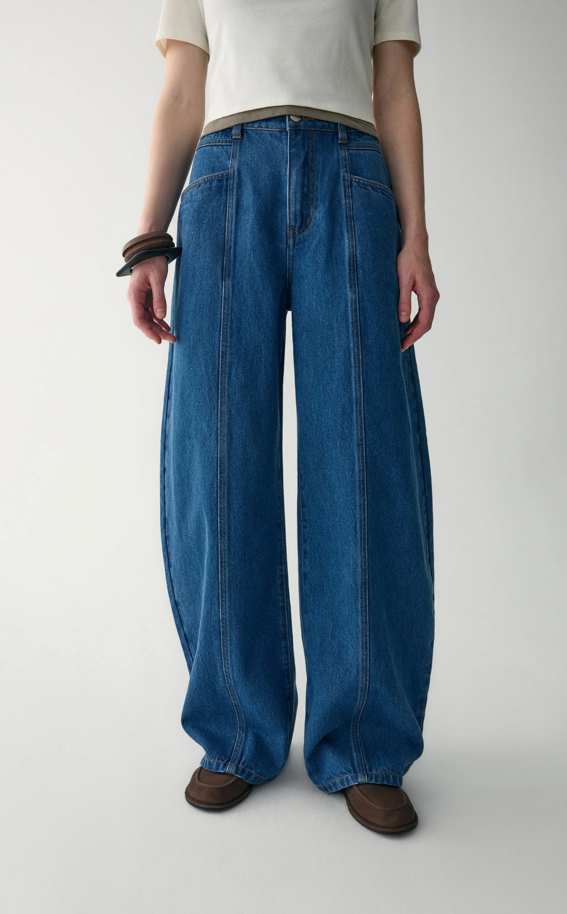 Wide-Fit Barrel Jeans - Image 7