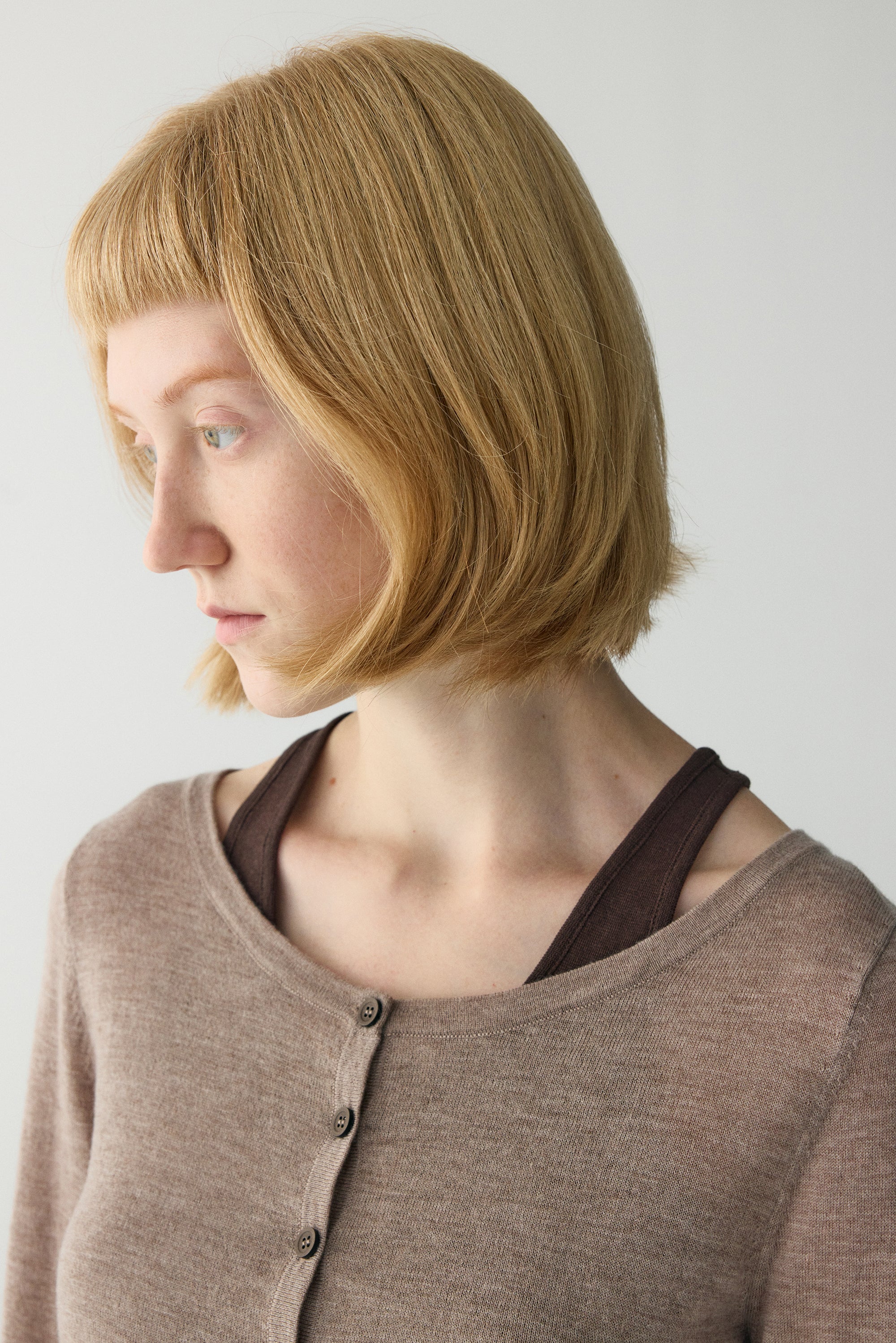 Fitted Wool Cardigan - Image 10