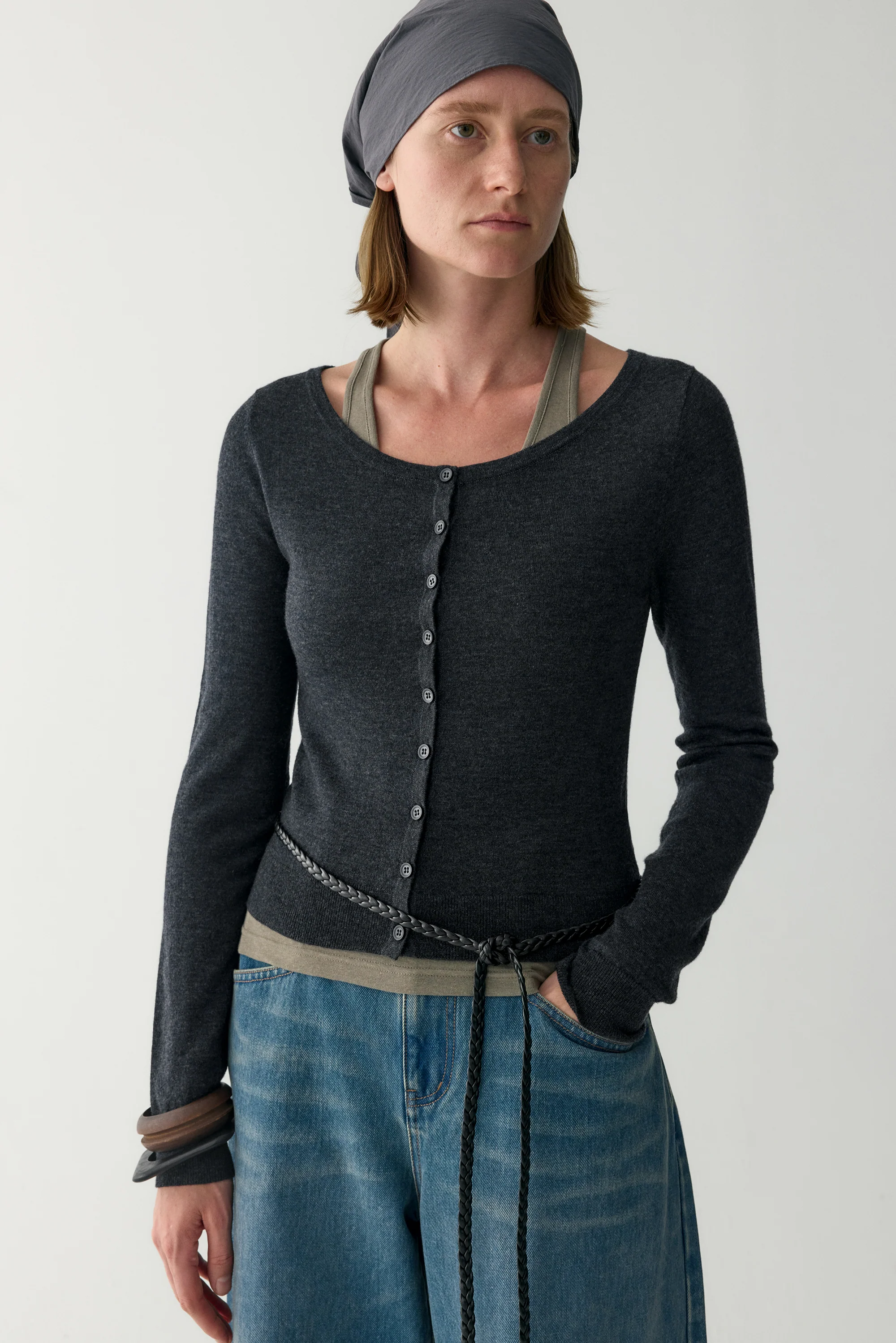 Fitted Wool Cardigan - Image 18