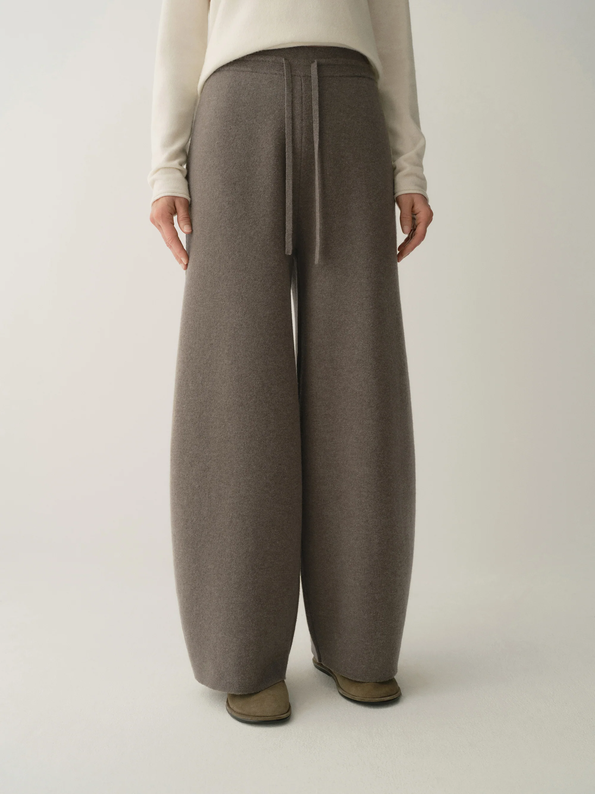 Merino Wool Drawsting Pants - Image 14