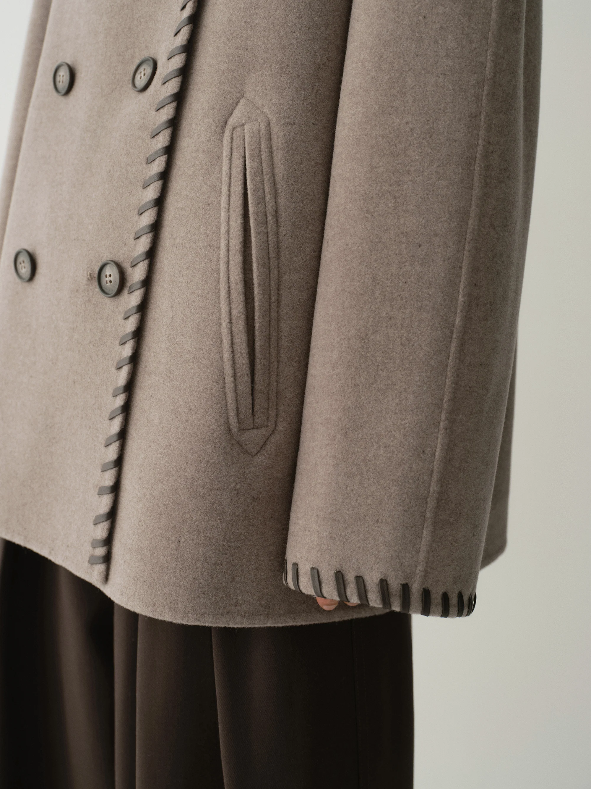 Short Wool Coat - Image 25