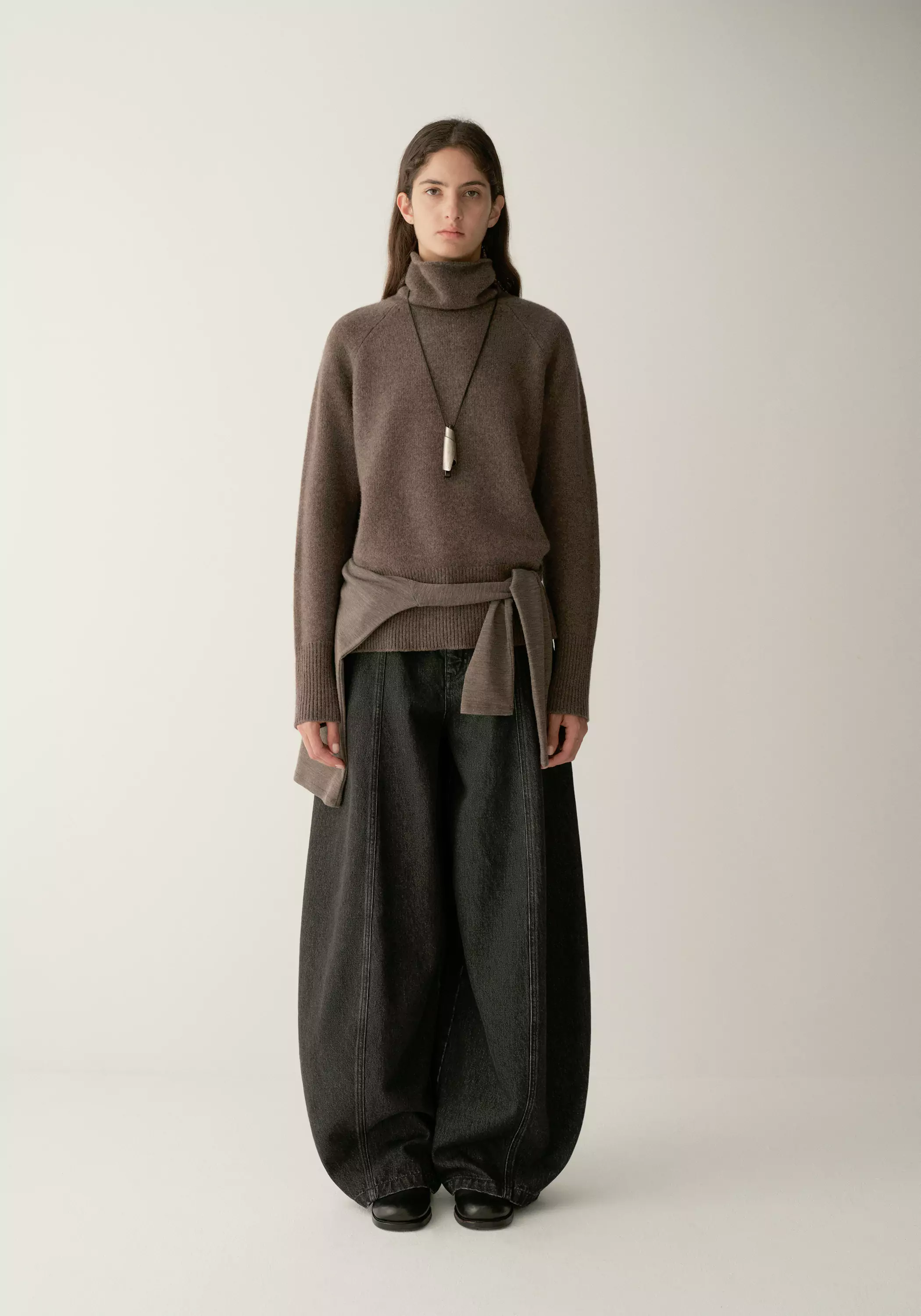 Cashmere-wool High-neck Sweater - Image 20